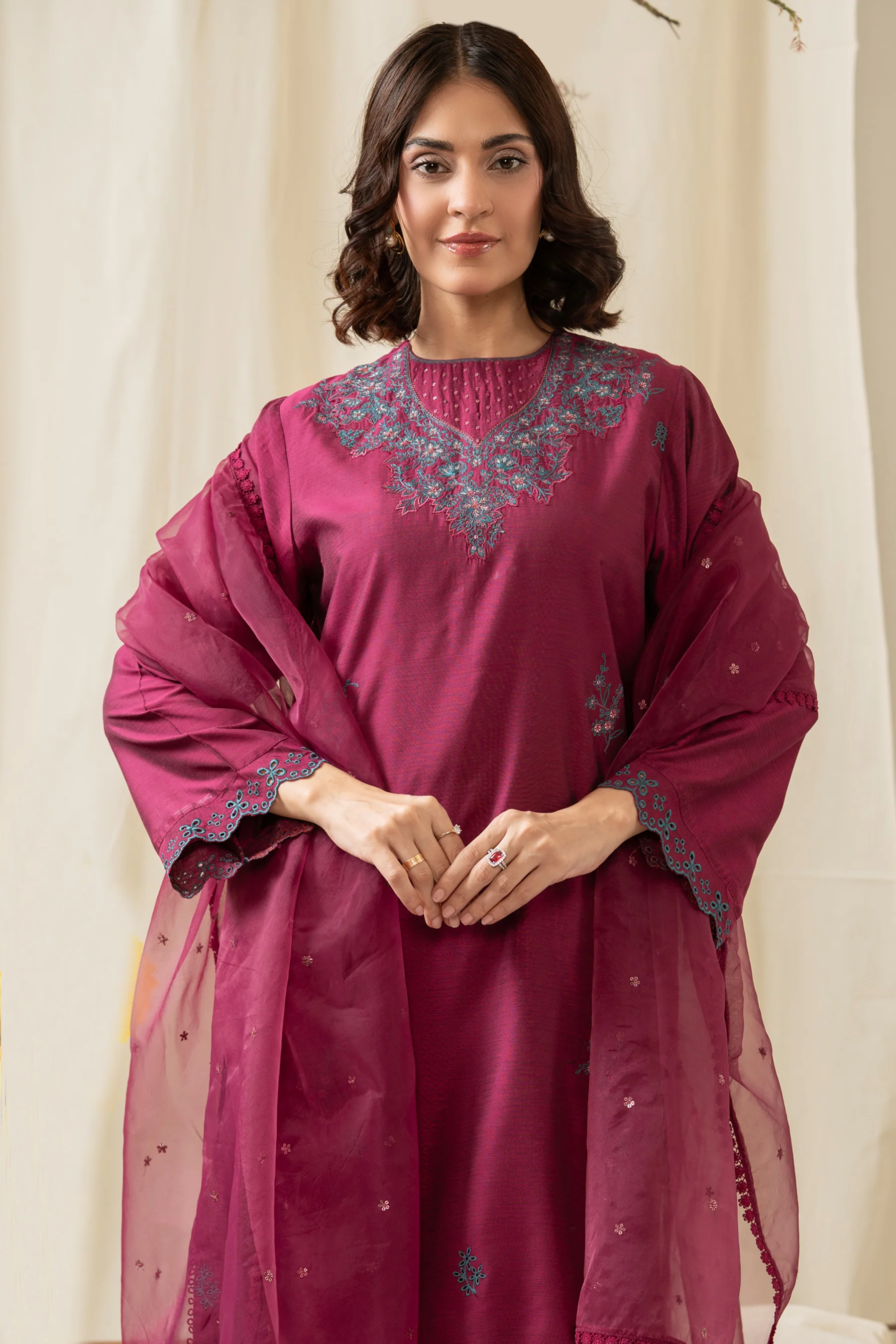 EMBROIDERED COTTON SILK STITCHED 3 PIECE SUIT (FACTORY E-OUTLET) - Image 4