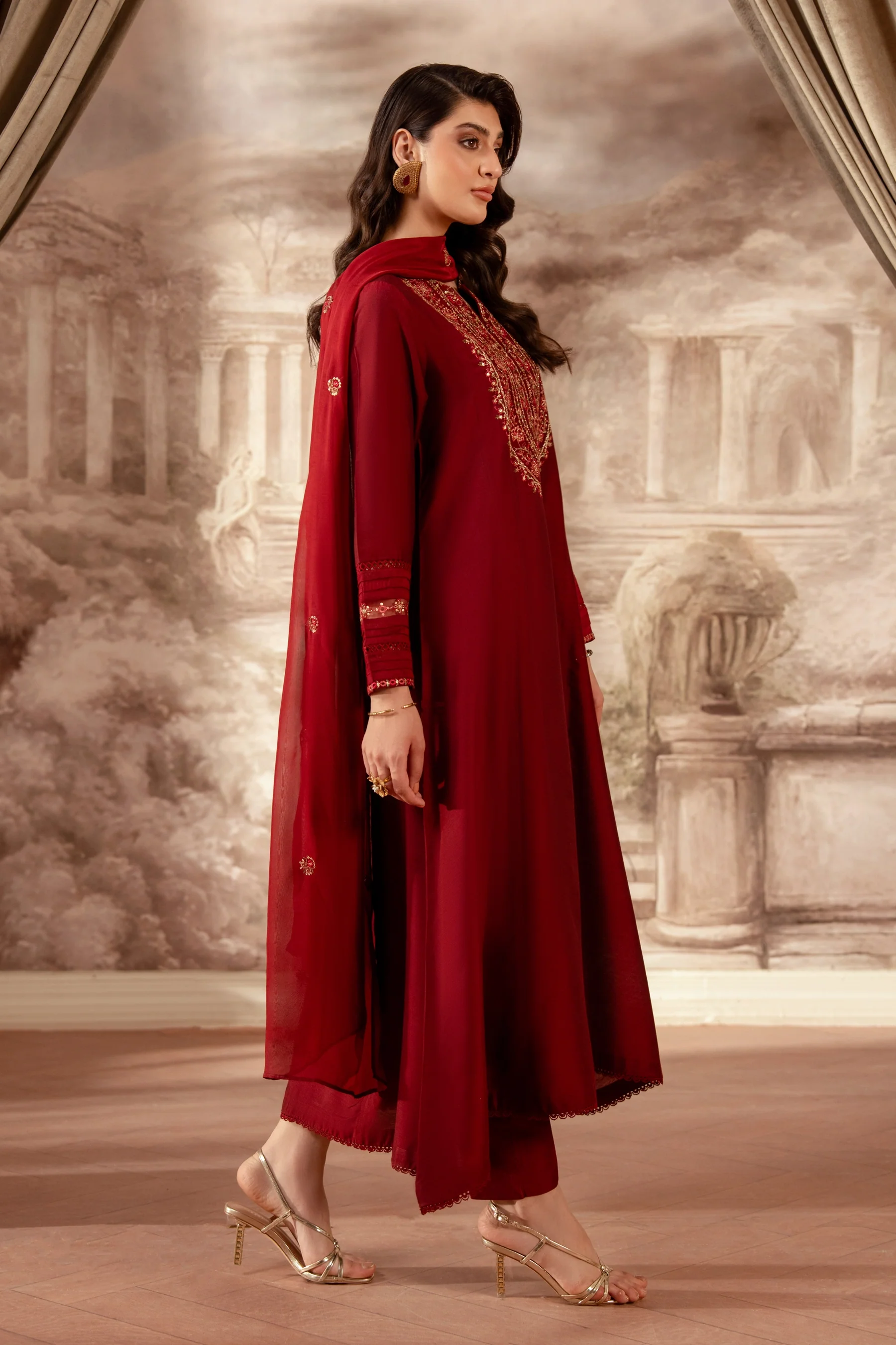 EMBROIDERED COTTON SILK STITCHED 3 PIECE SUIT - Image 4