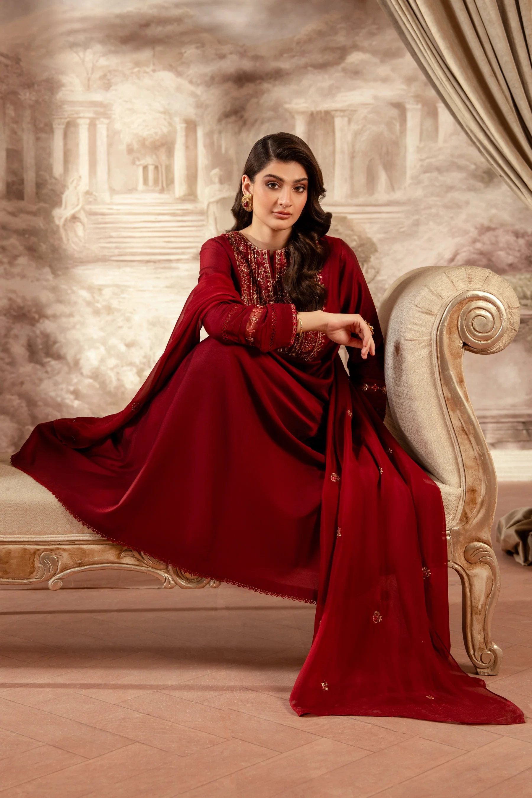 EMBROIDERED COTTON SILK STITCHED 3 PIECE SUIT - Image 5