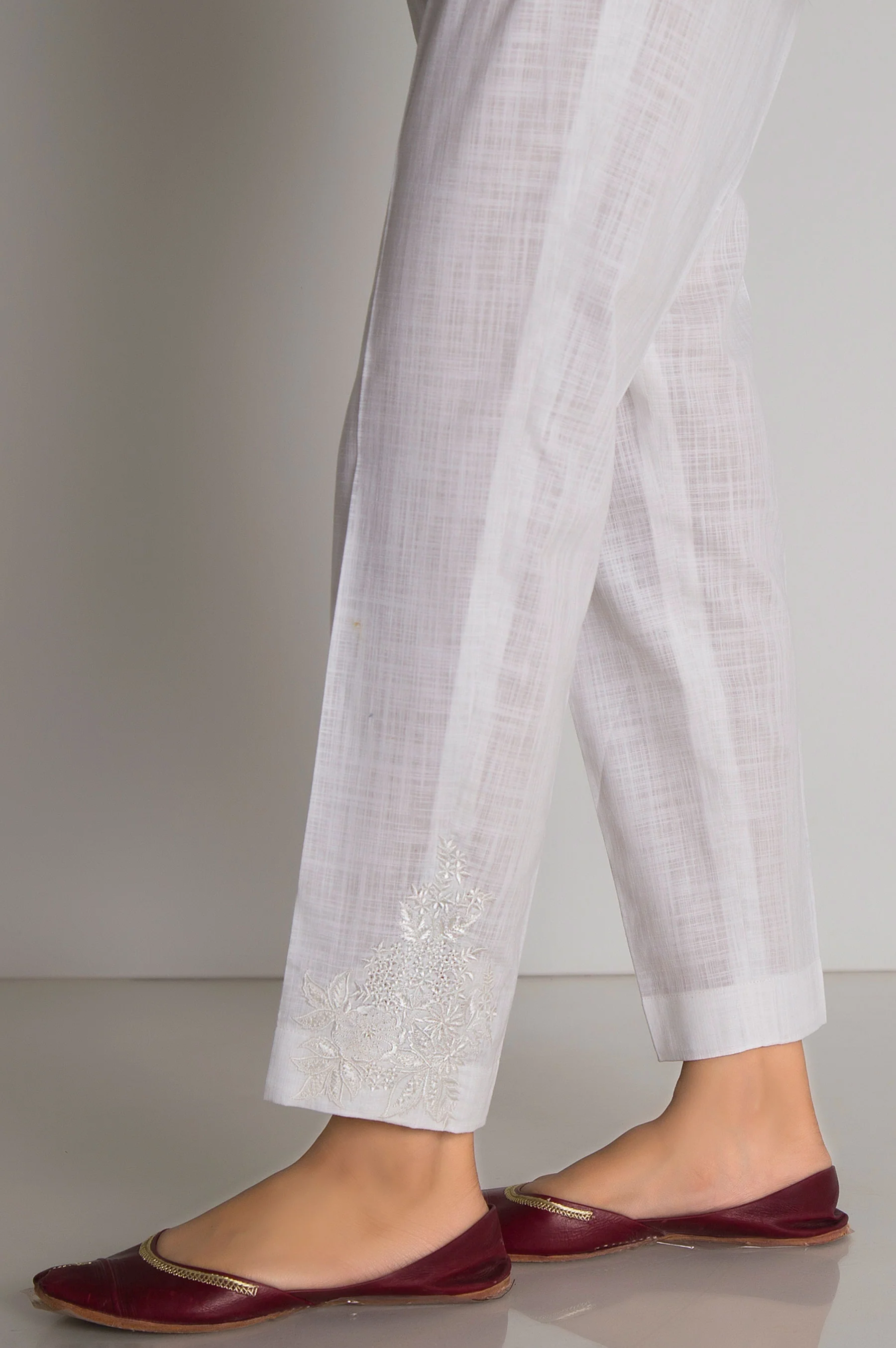 Embroidered Cotton Slub Cigarette Pant - White - Image 3