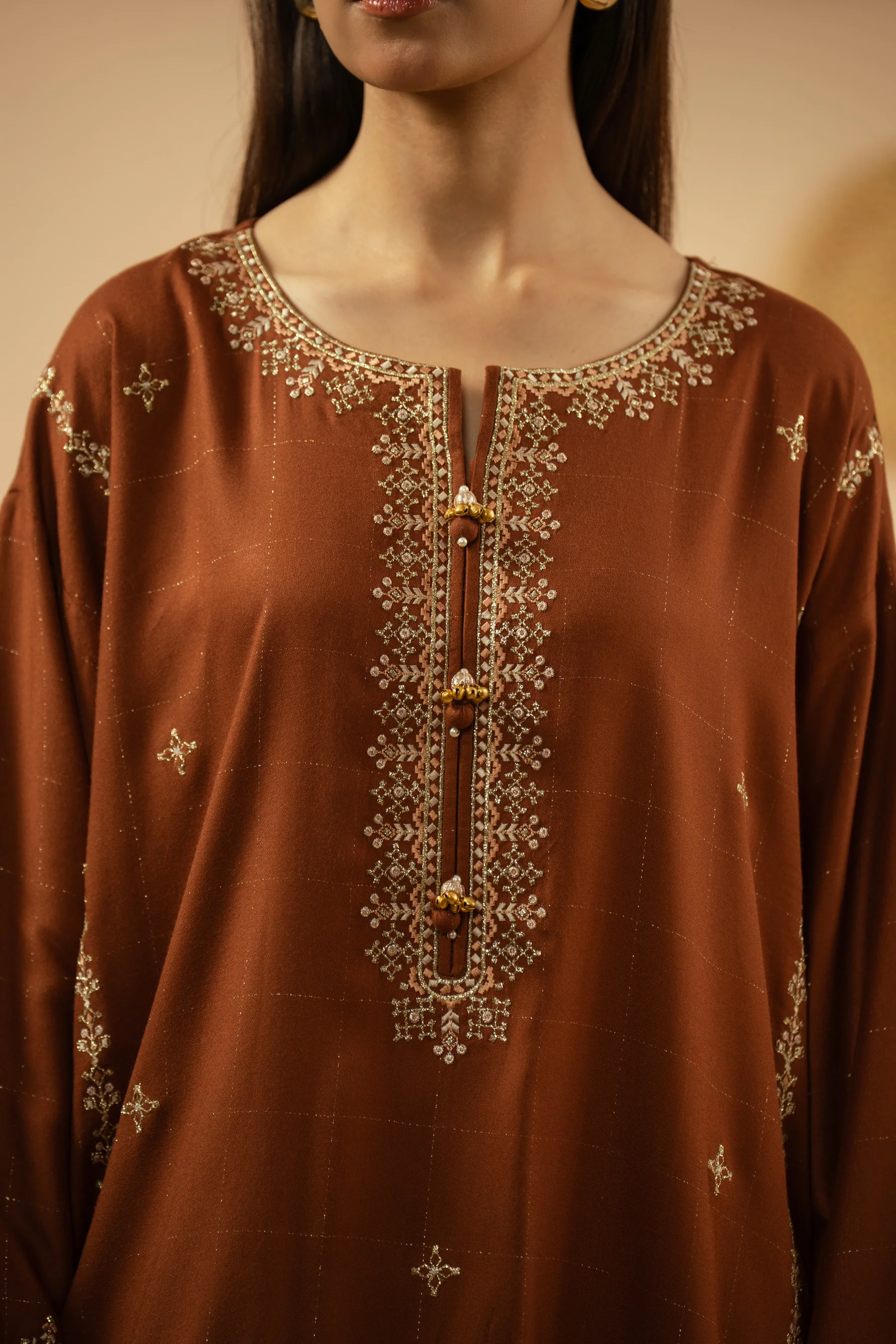 EMBROIDERED CREPE LUREX STITCHED SHIRT BOTTOM - Image 2