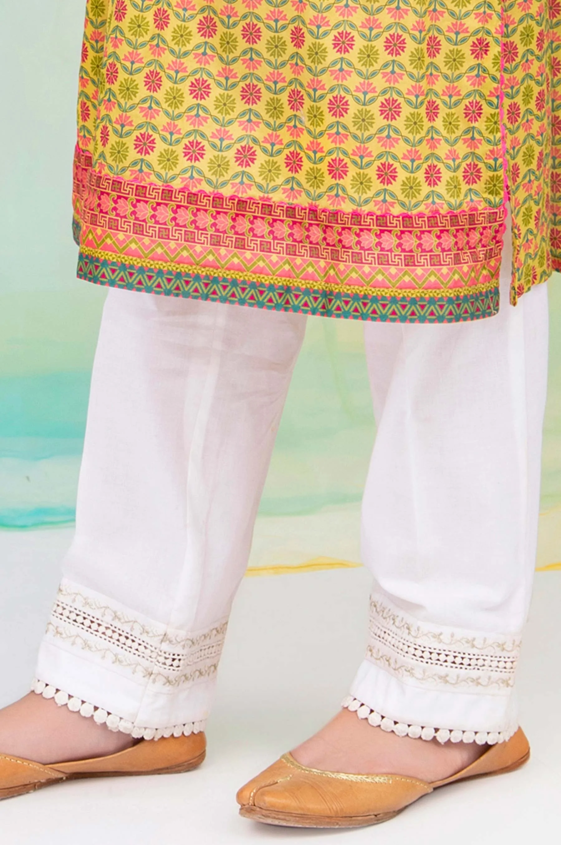 Embroidered Junior Straight Pant -White - Image 4