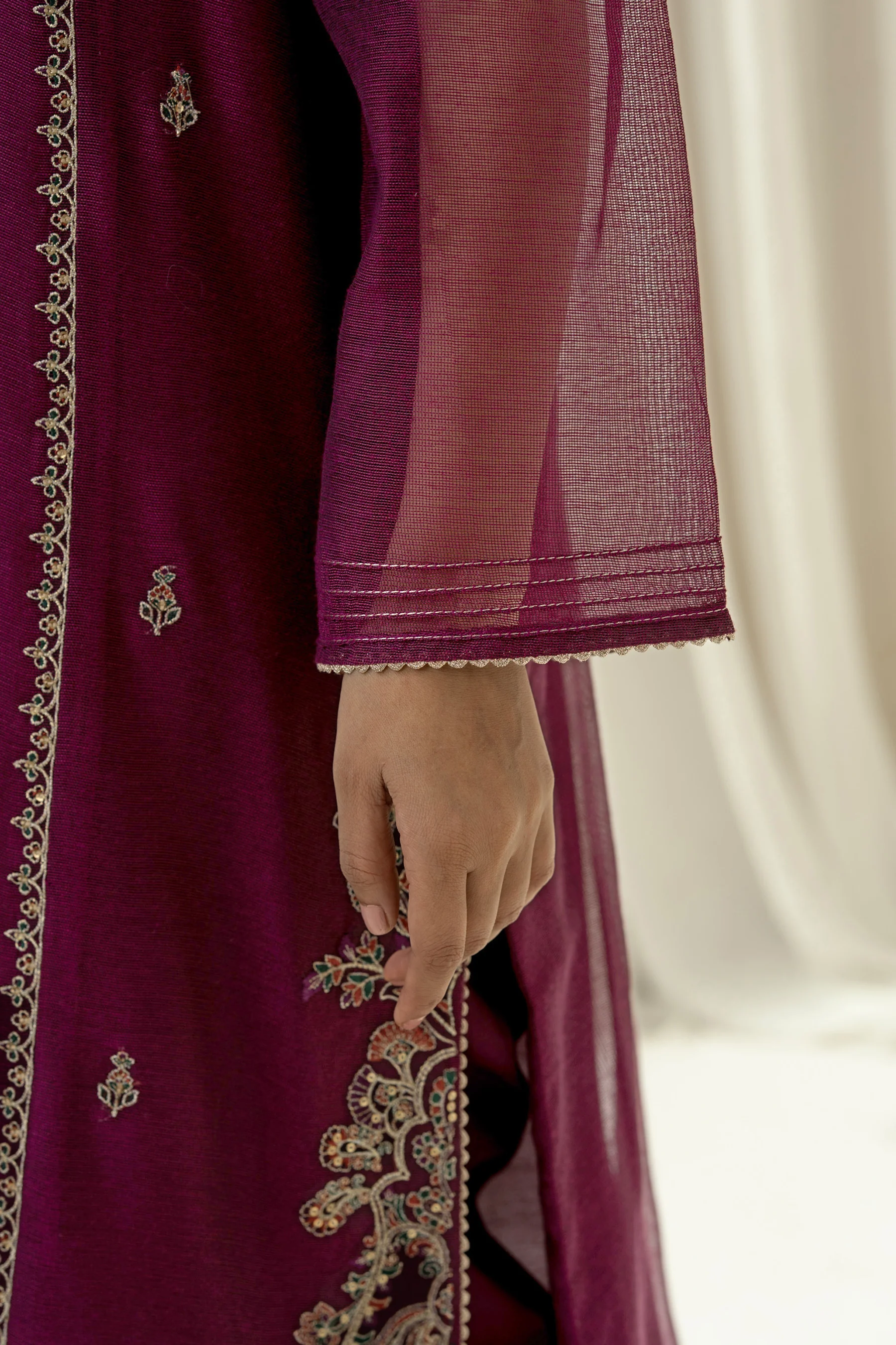 EMBROIDERED KHADDI NET STITCHED 3 PIECE SUIT - Image 4