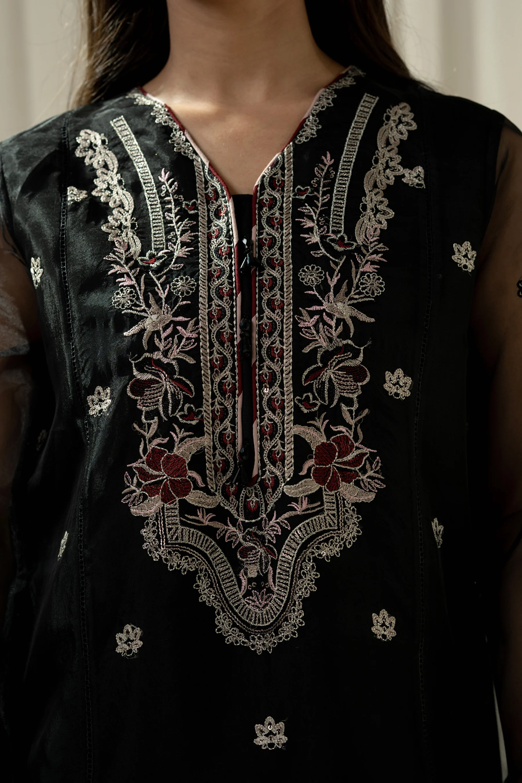 EMBROIDERED ORGANZA STITCHED 3 PIECE SUIT - Image 2