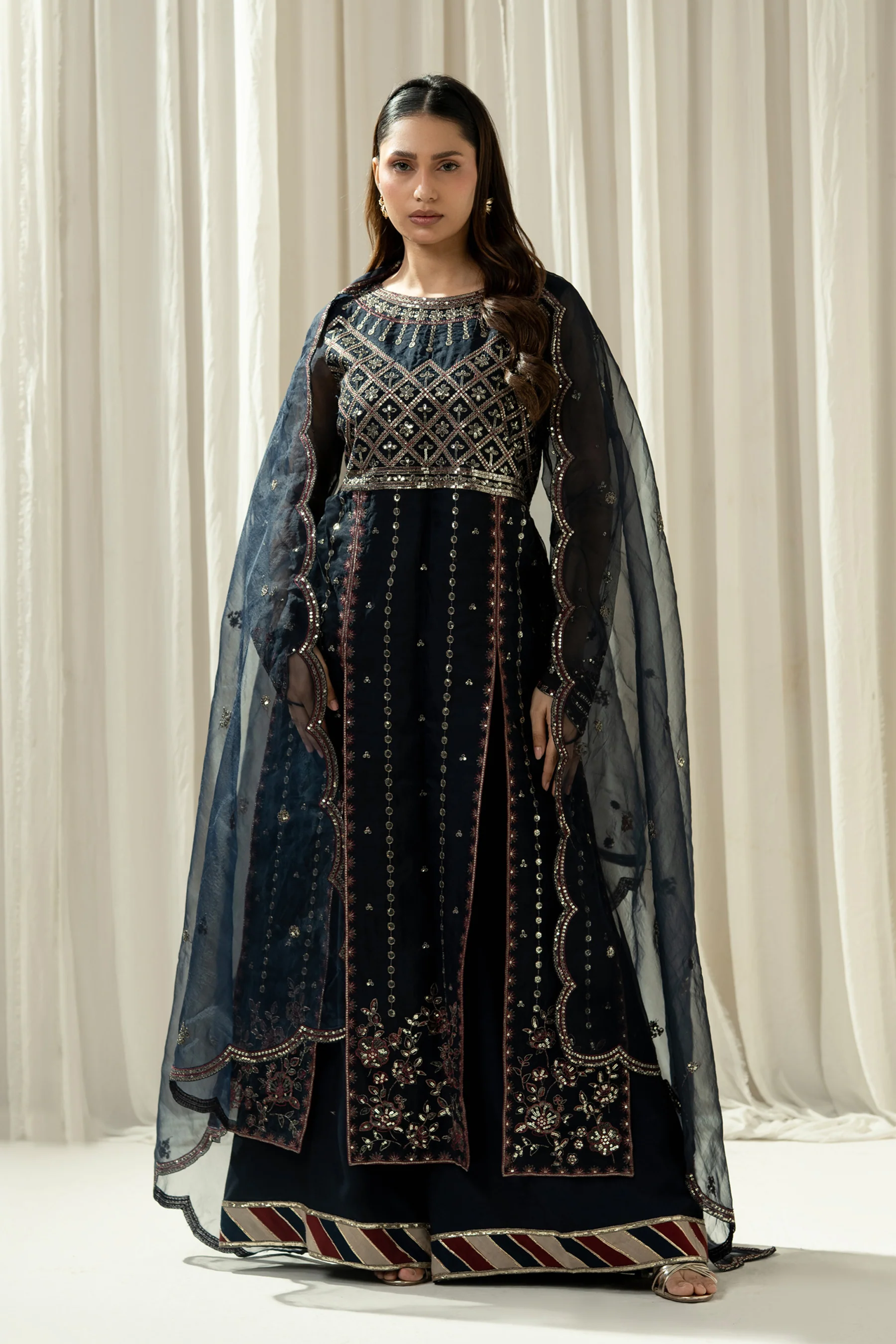 EMBROIDERED ORGANZA STITCHED 3 PIECE SUIT - Image 2