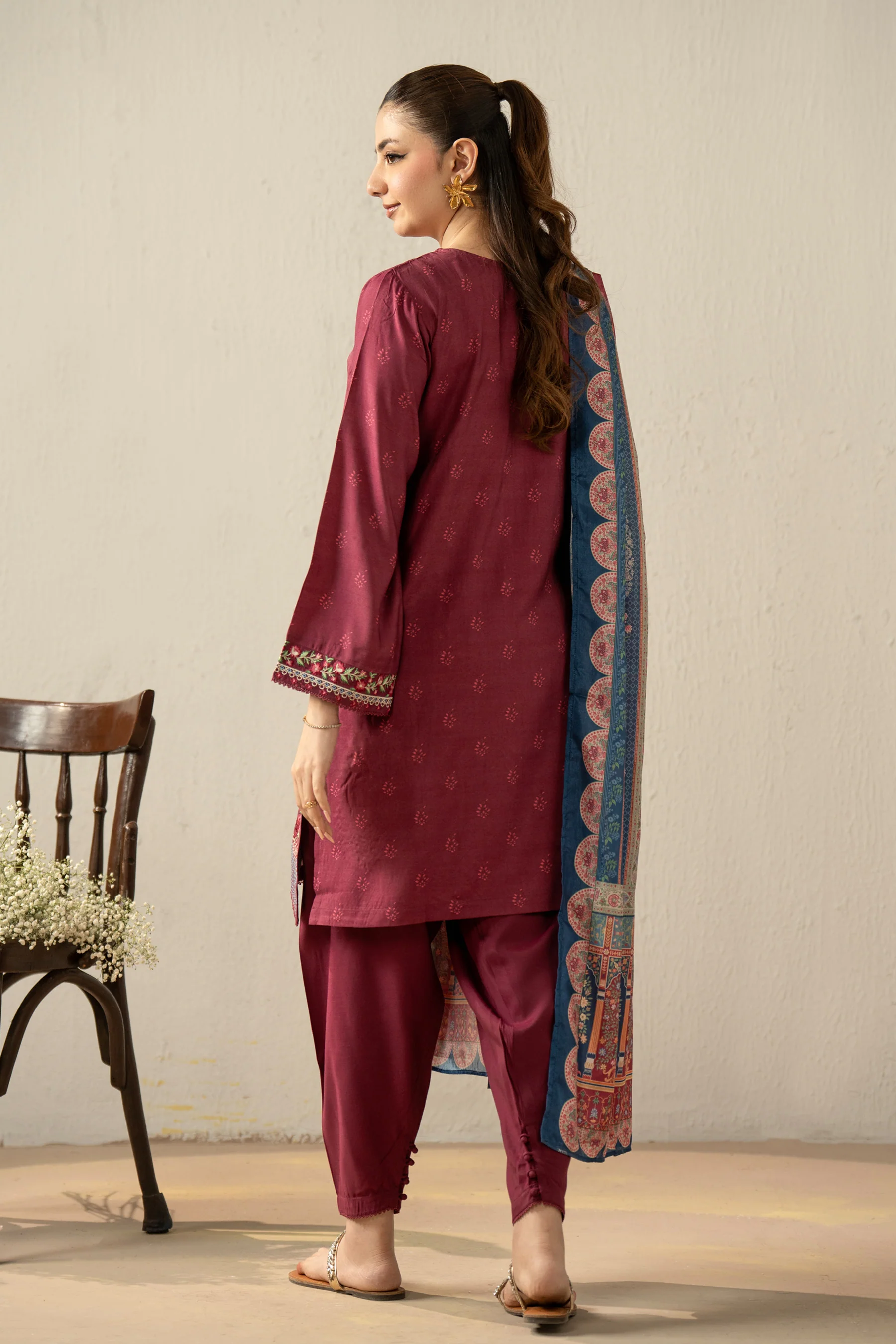 EMBROIDERED RAW SILK STITCHED 3 PIECE SUIT - Image 4