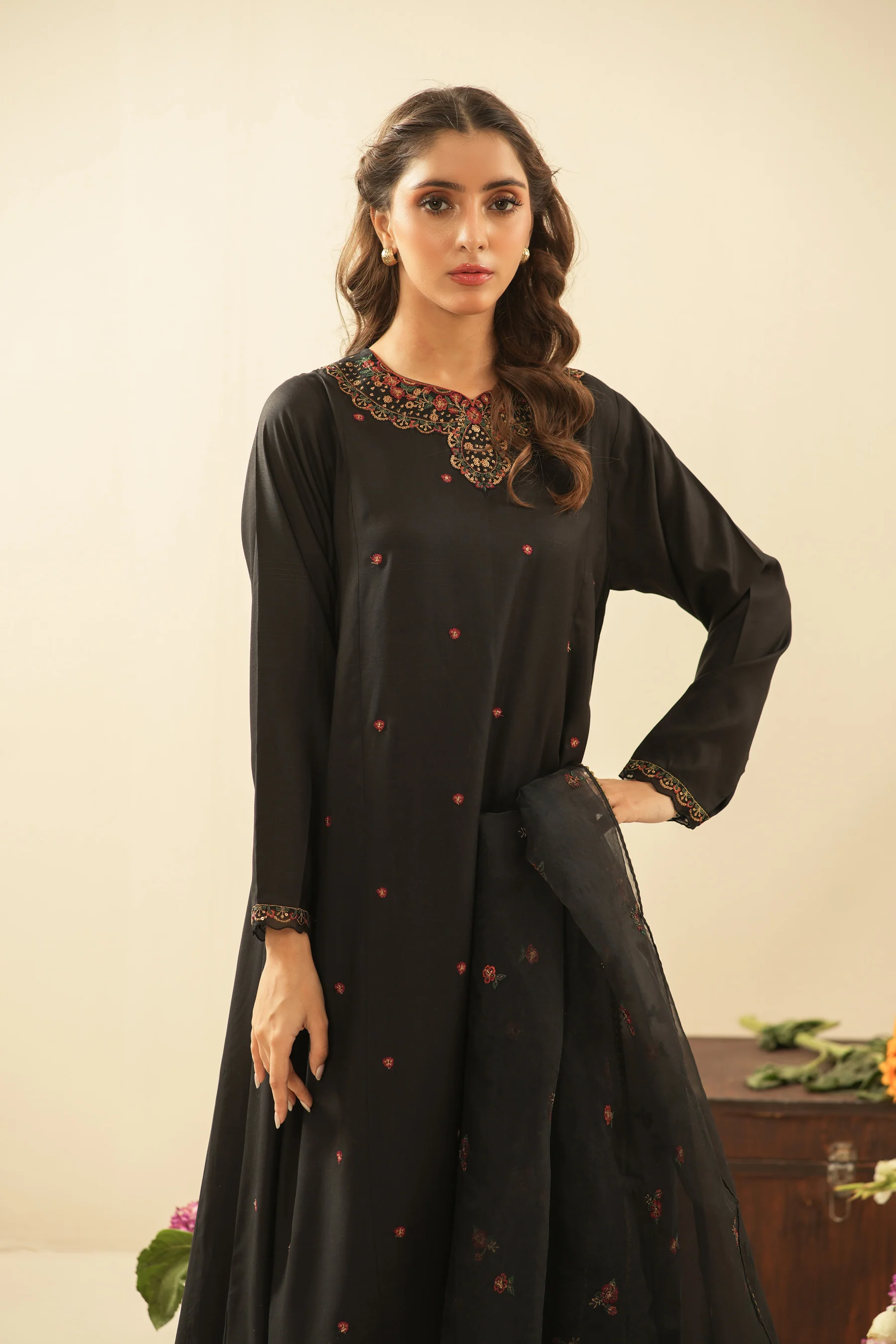 EMBROIDERED RAW SILK STITCHED 3 PIECE SUIT - Image 5