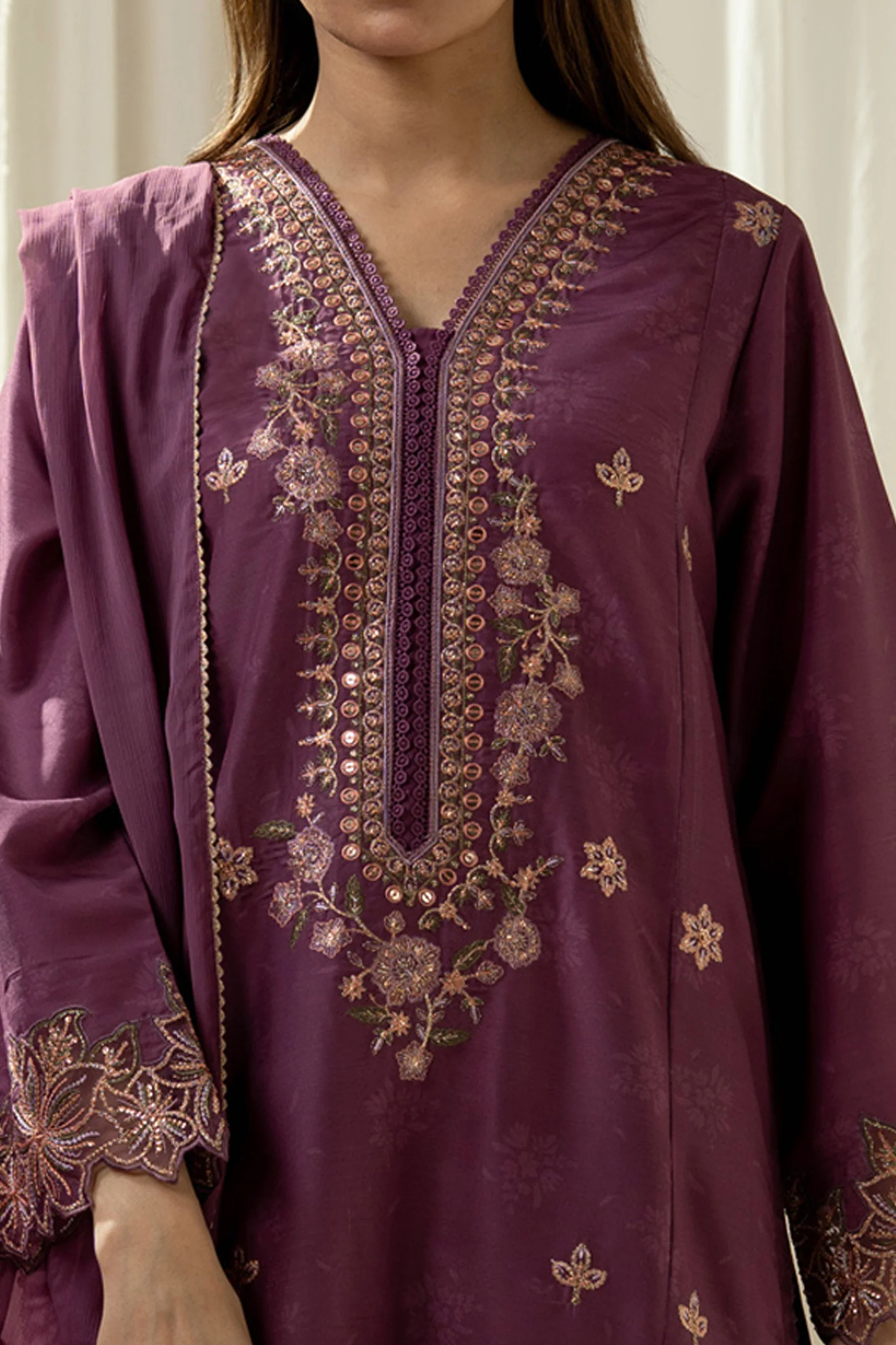 EMBROIDERED RAW SILK STITCHED 3 PIECE SUIT - Image 2