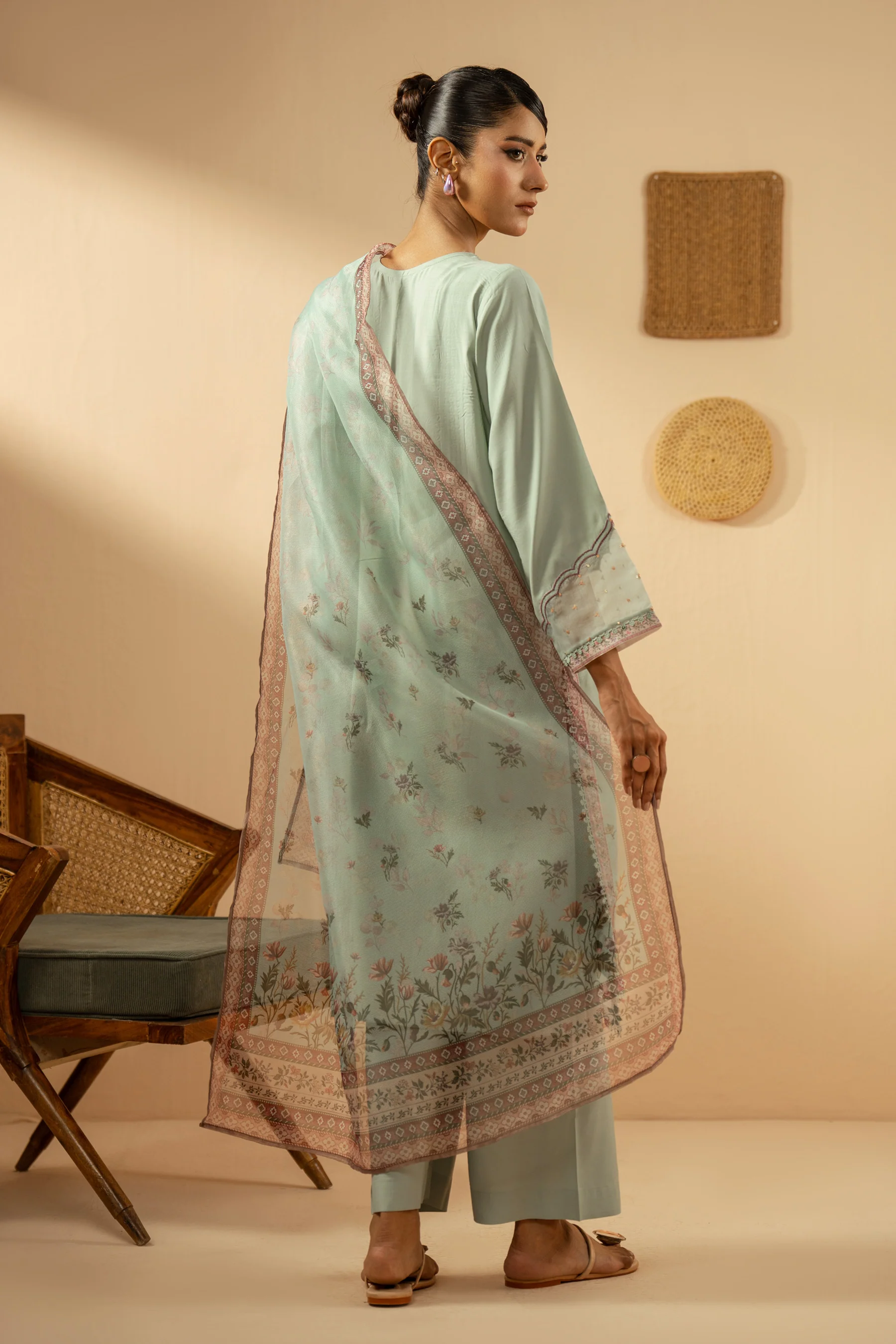 EMBROIDERED RAW SILK STITCHED 3 PIECE SUIT - Image 3