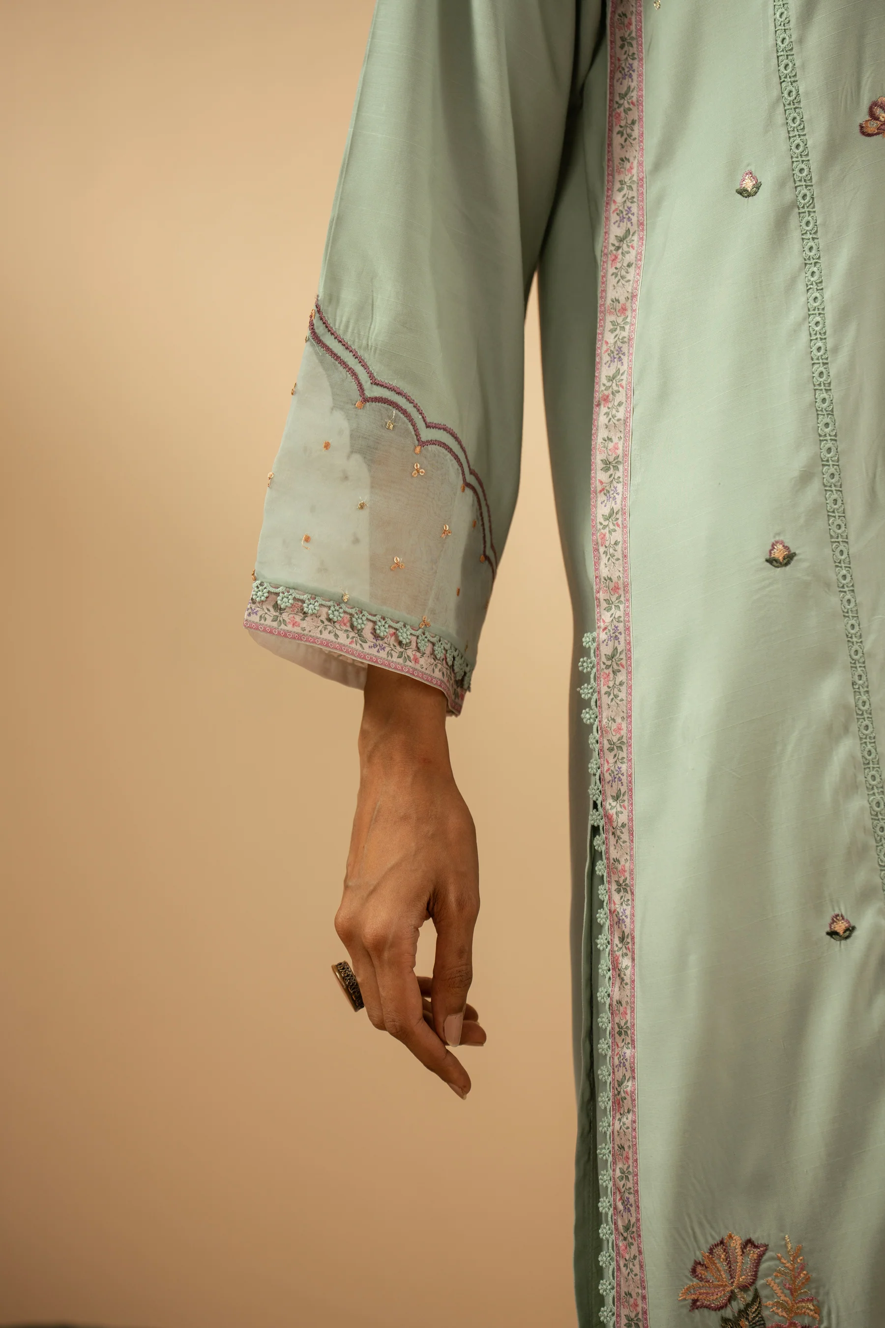 EMBROIDERED RAW SILK STITCHED 3 PIECE SUIT - Image 6