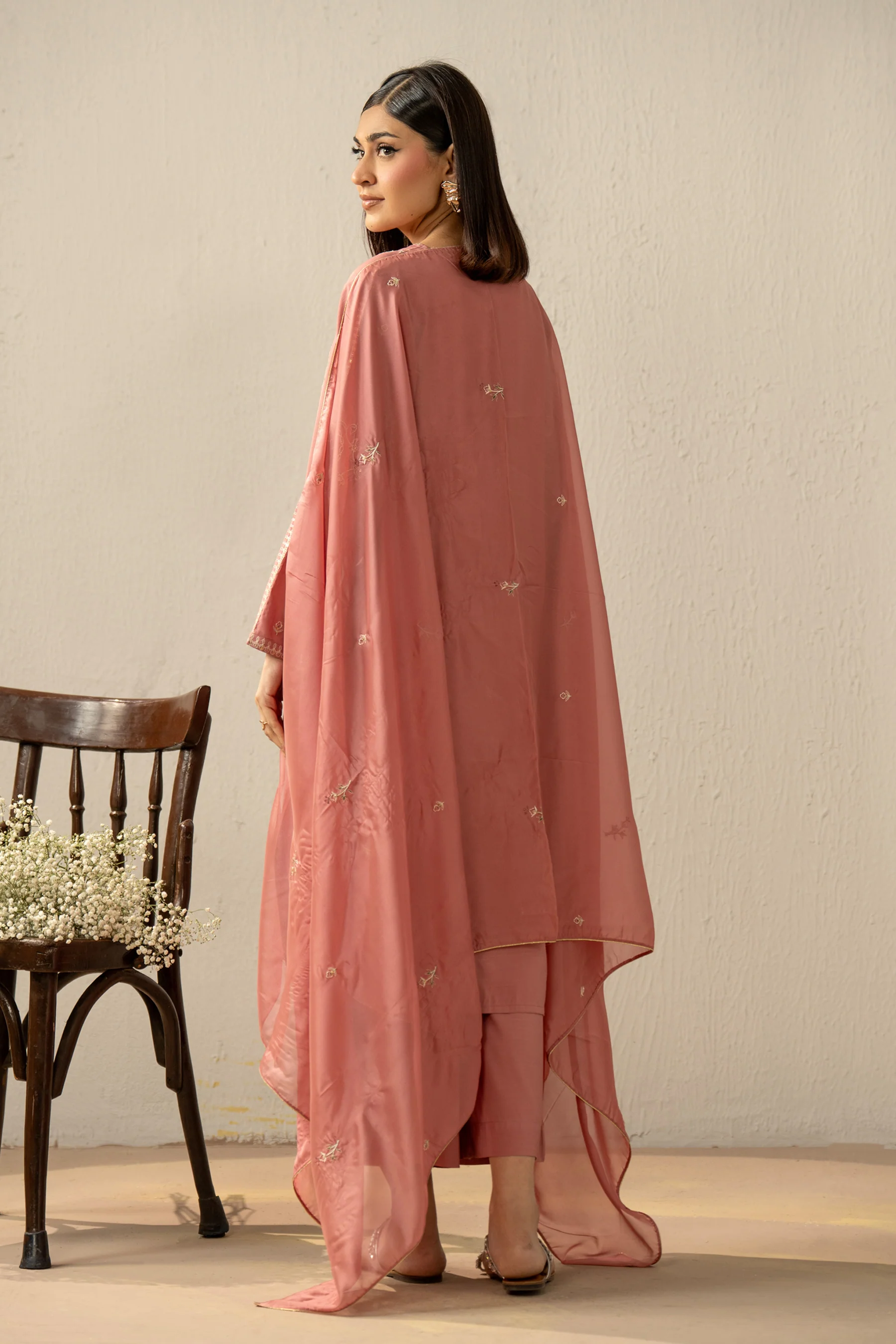 EMBROIDERED RAW SILK STITCHED 3 PIECE SUIT - Image 3