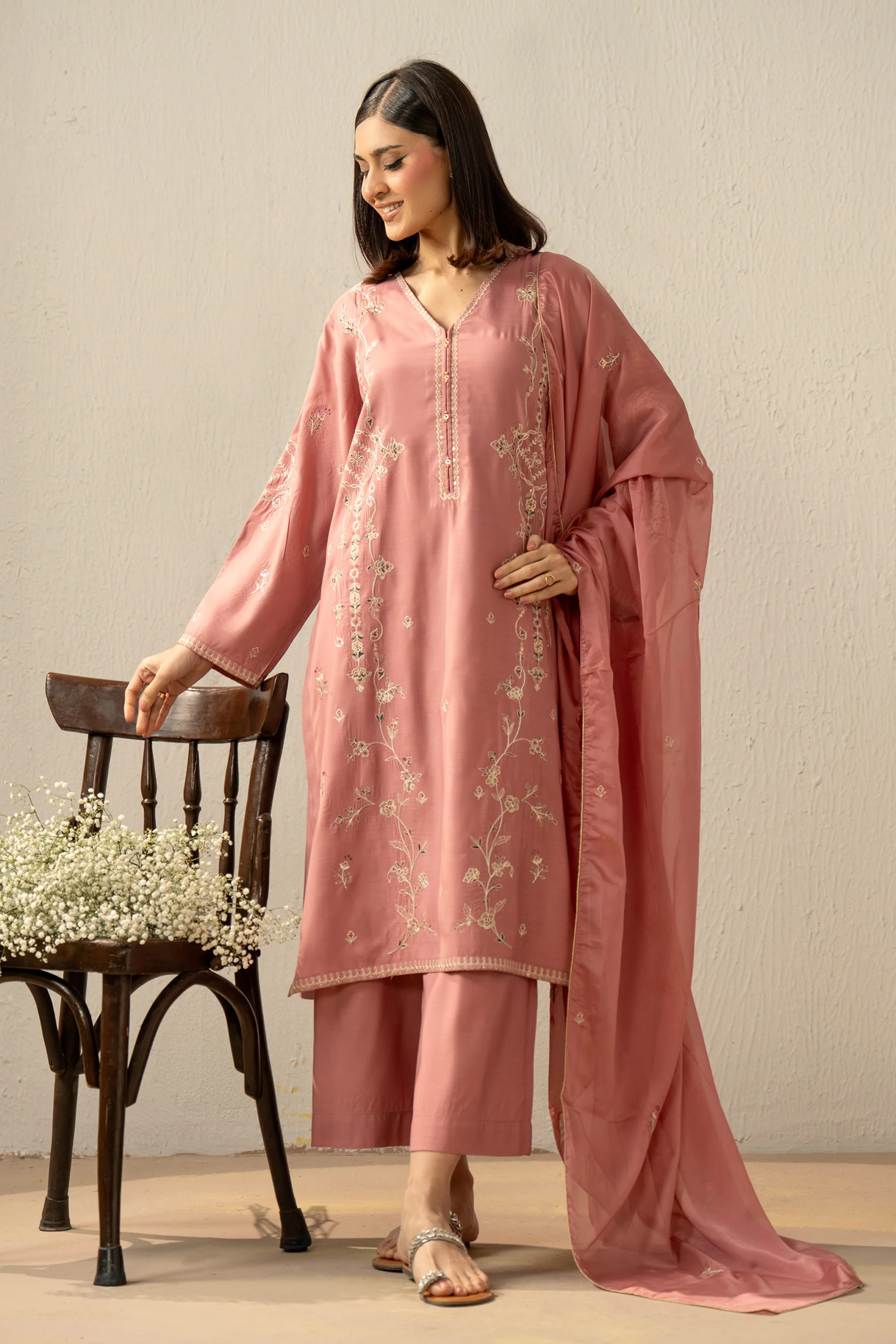 EMBROIDERED RAW SILK STITCHED 3 PIECE SUIT - Image 4