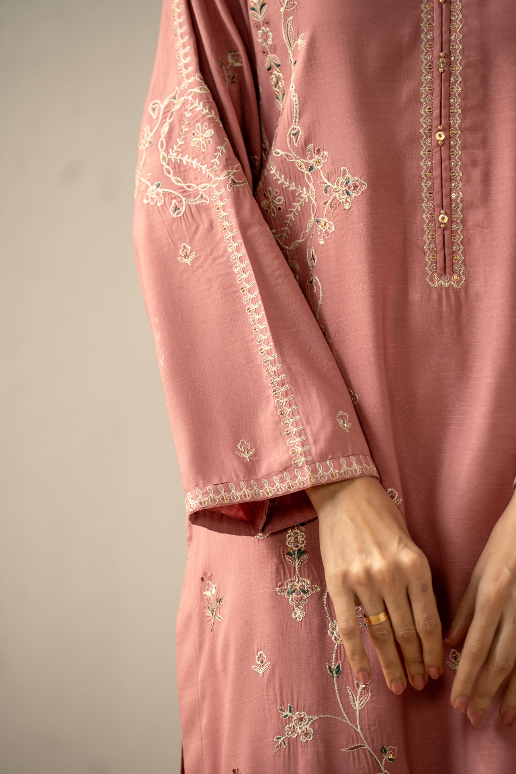 EMBROIDERED RAW SILK STITCHED 3 PIECE SUIT - Image 6