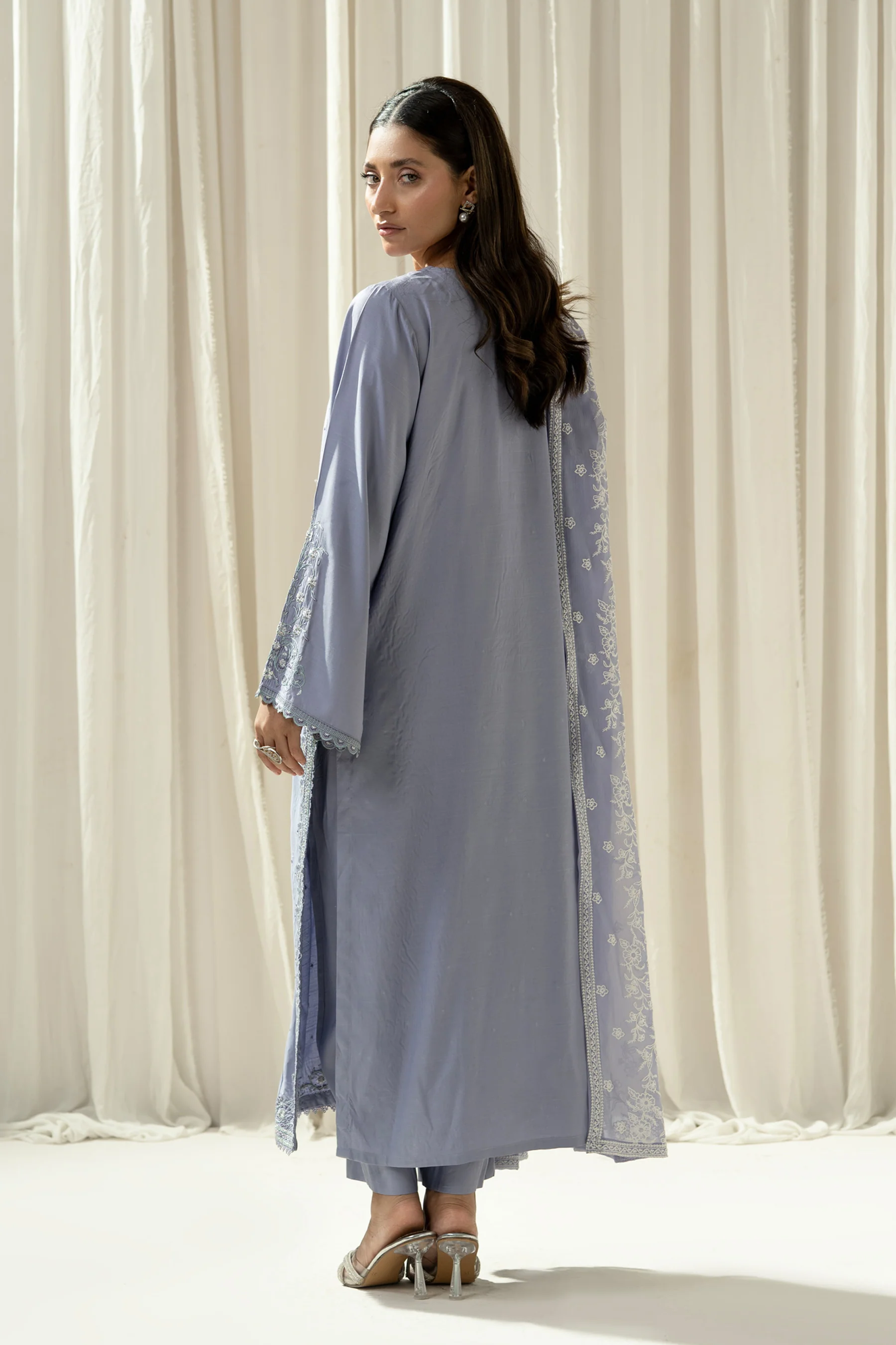 EMBROIDERED RAW SILK STITCHED 3 PIECE SUIT - Image 5