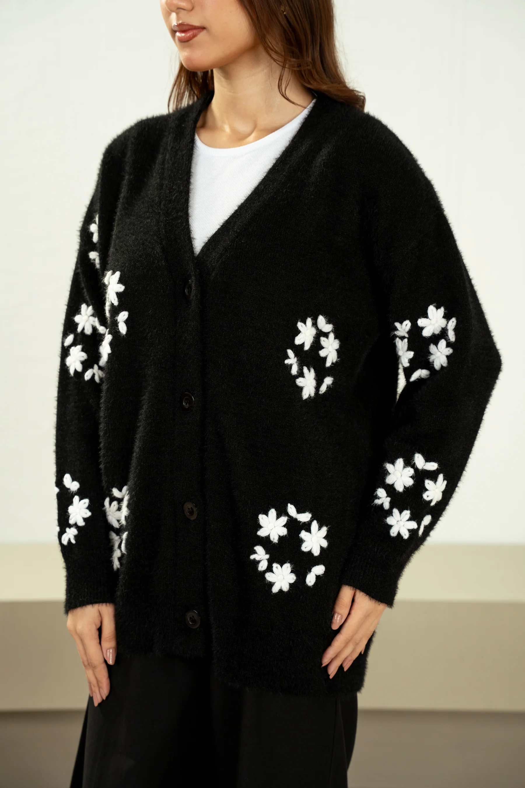 STYLIZED BUTTON DOWN CARDIGAN - Image 2