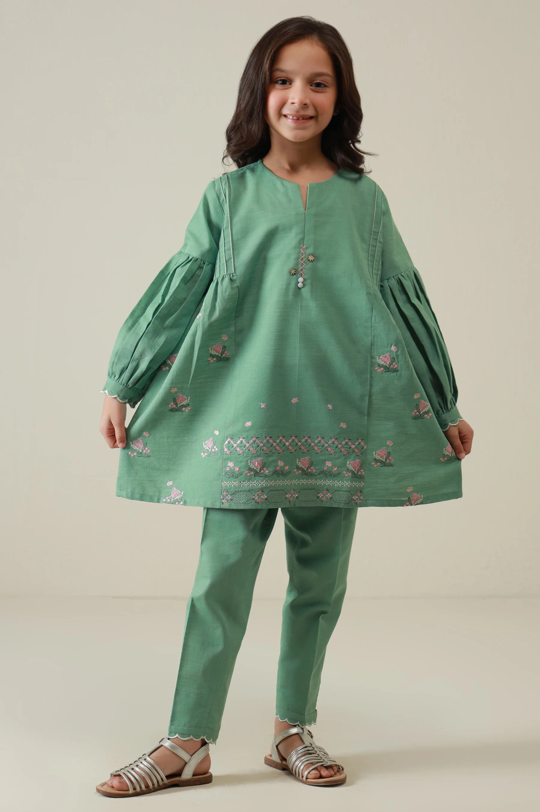 EMBROIDERED SUIT