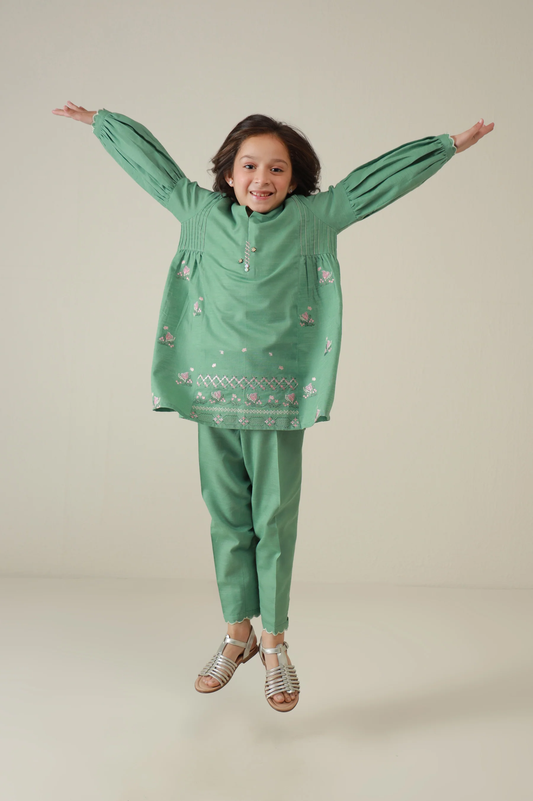 EMBROIDERED SUIT - Image 6