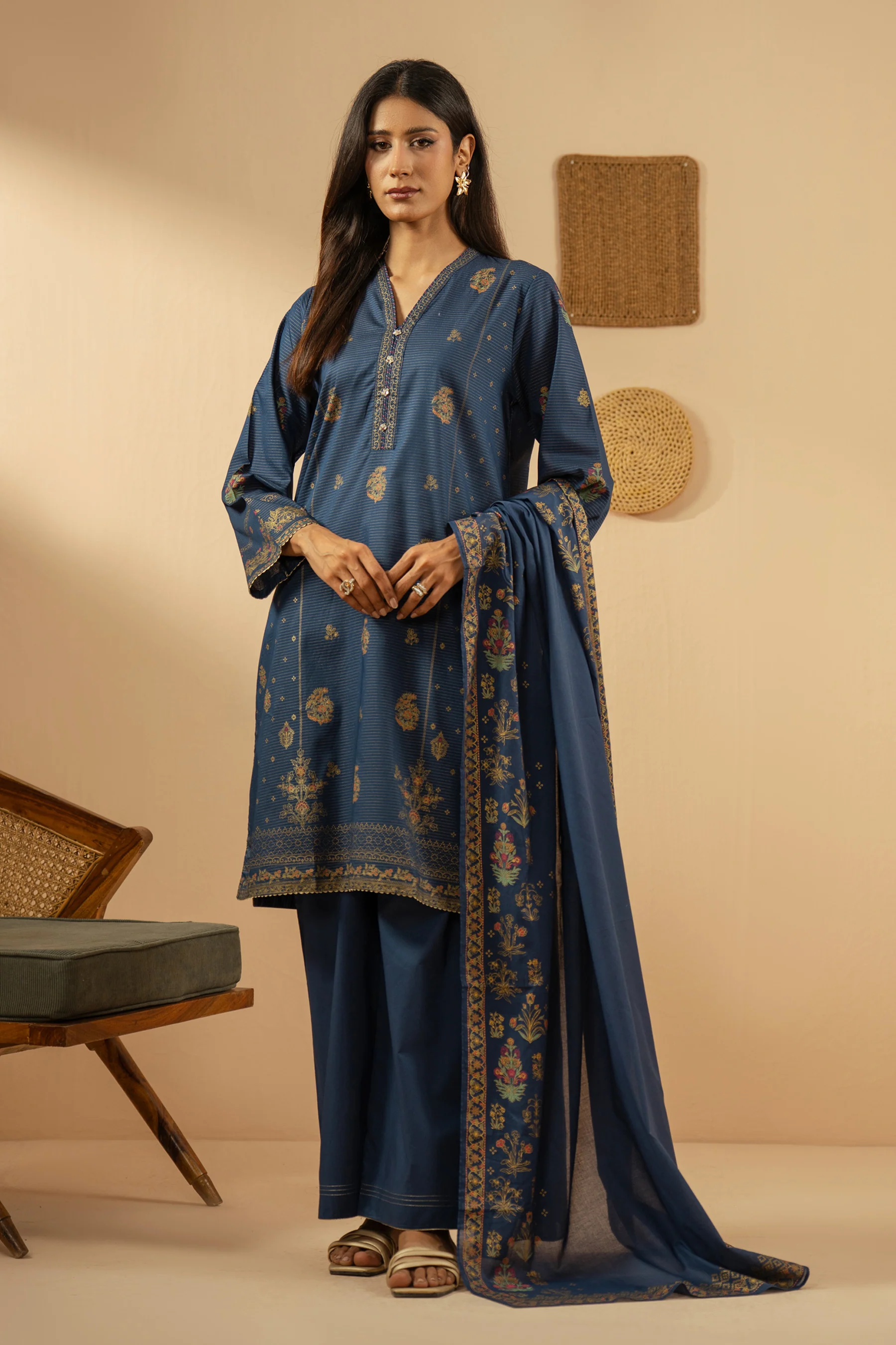PRINTED MYSURI LAWN STITCHED 3 PIECE SUIT (FACTORY E-OUTLET)