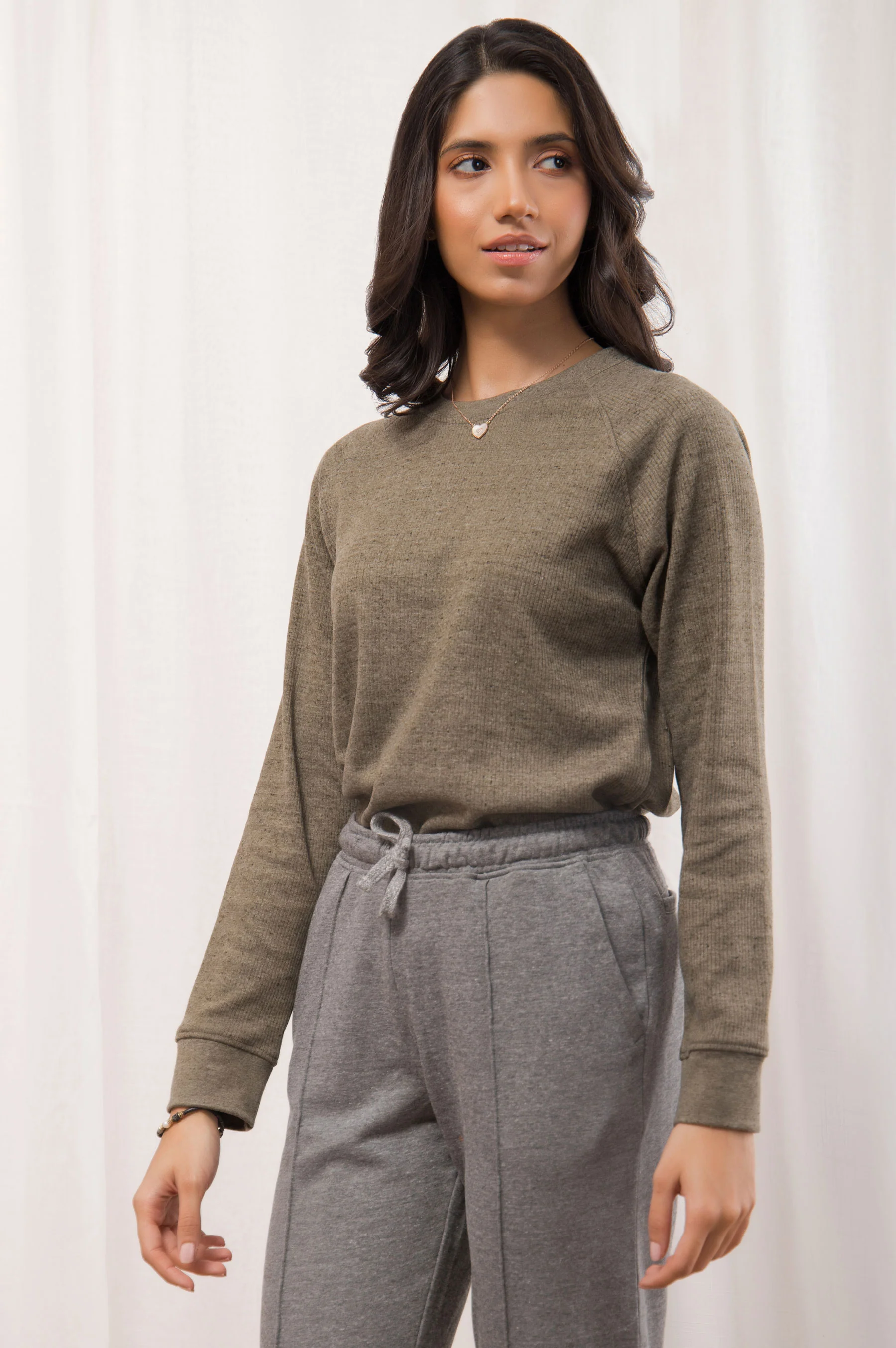 Plain Reglan Tee - Image 2