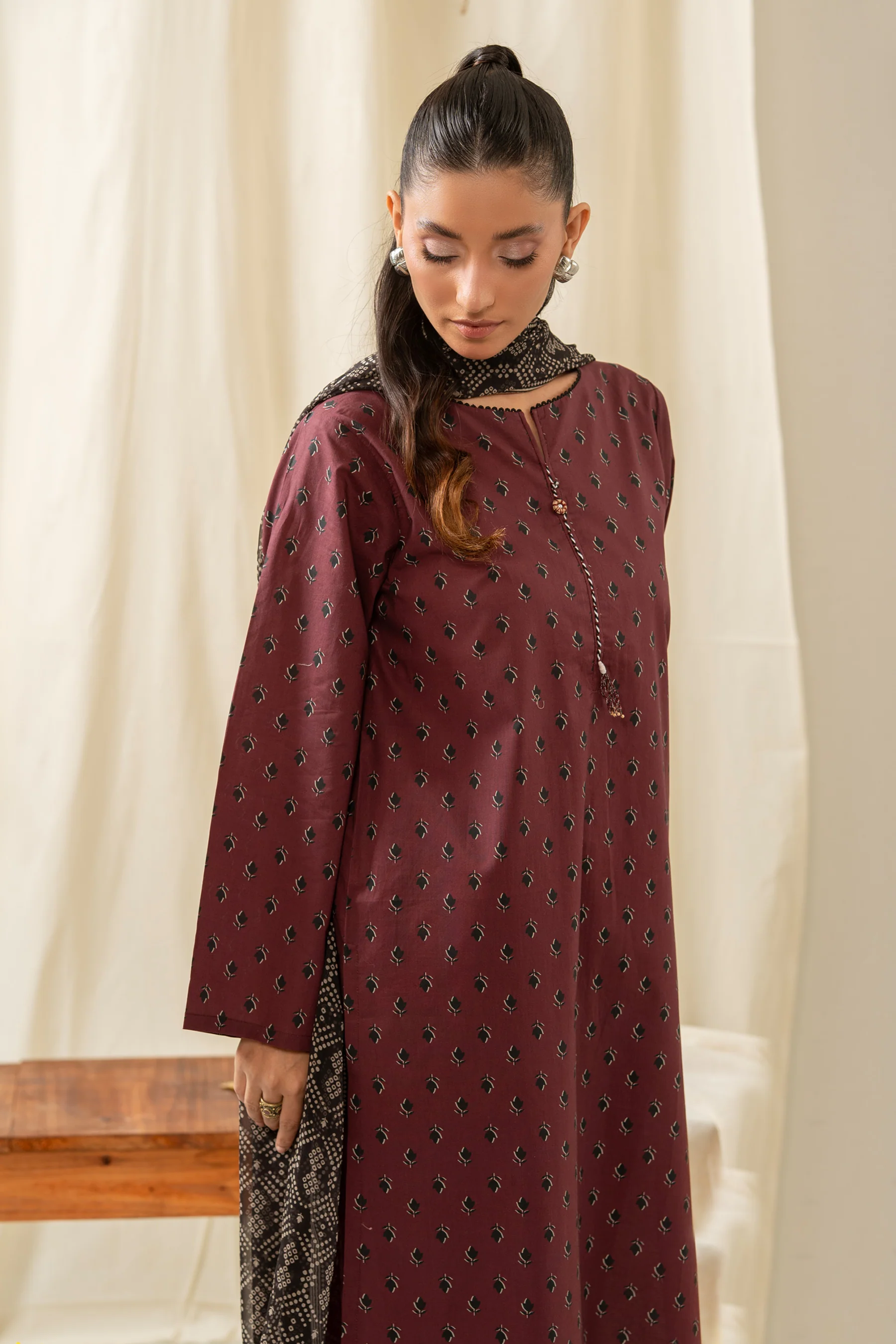 PRINTED CAMBRIC STITCHED 3 PIECE SUIT - Image 6