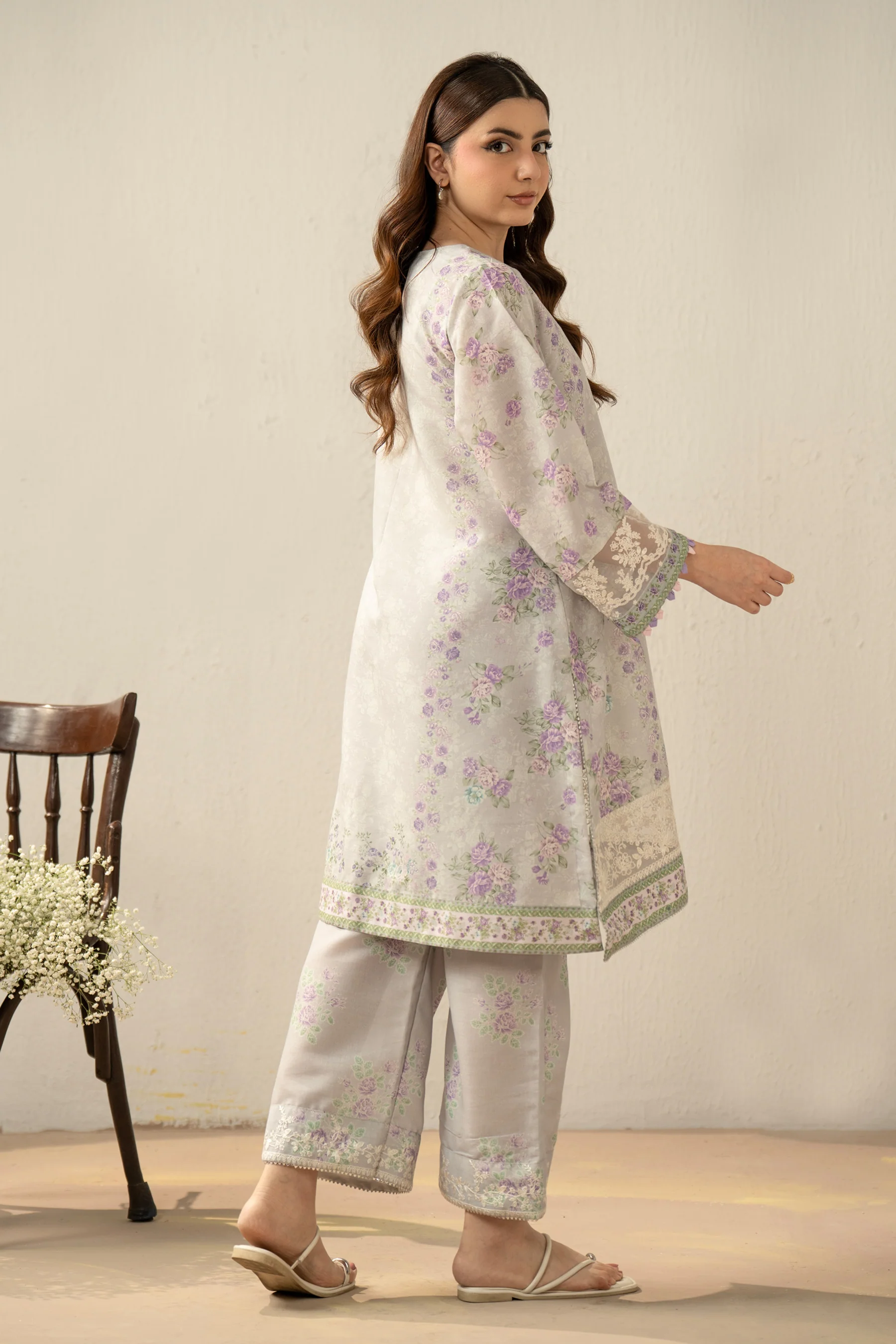 PRINTED EMBROIDERED CAMBRIC ZARI STITCHED SHIRT BOTTOM - Image 3