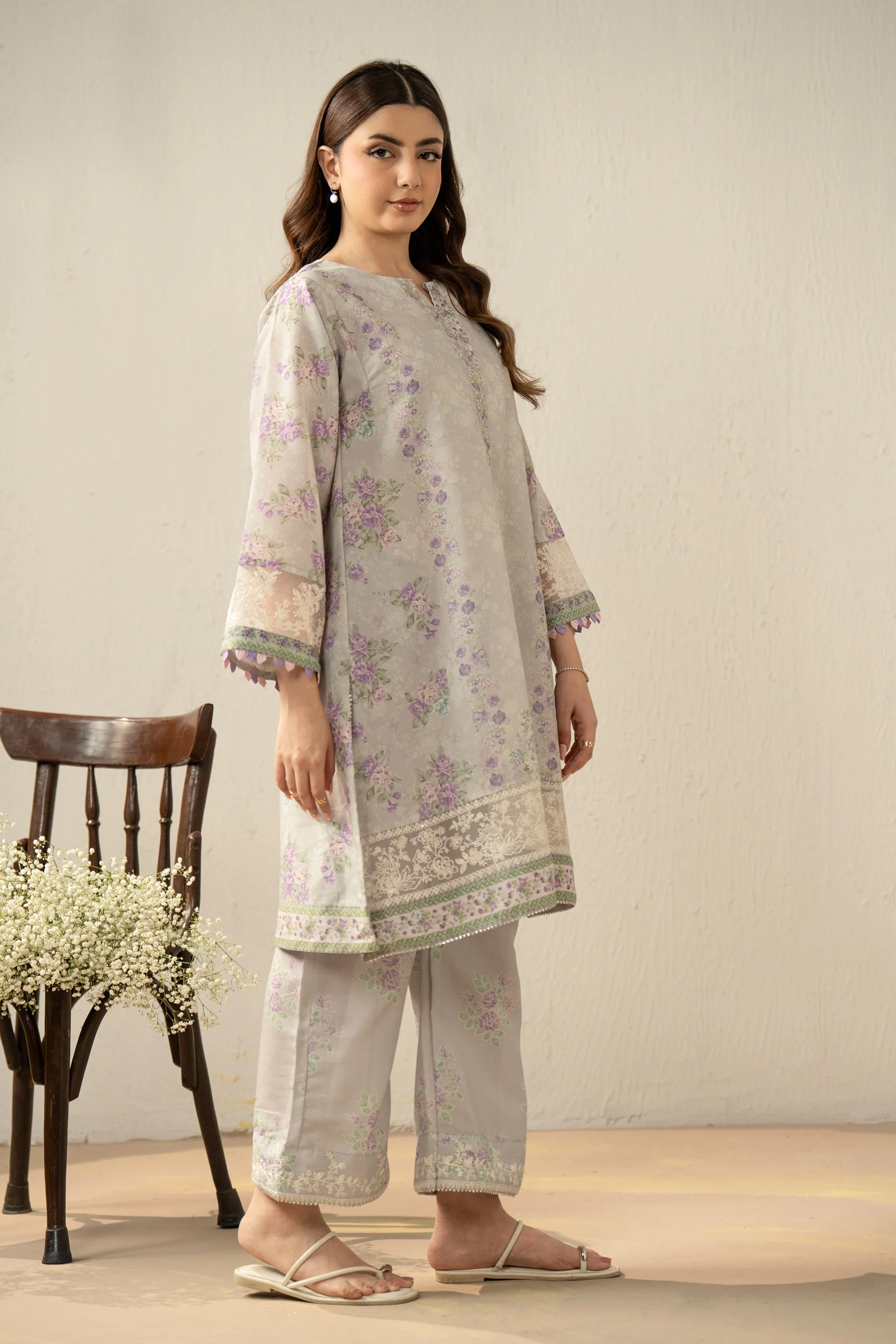PRINTED EMBROIDERED CAMBRIC ZARI STITCHED SHIRT BOTTOM - Image 4