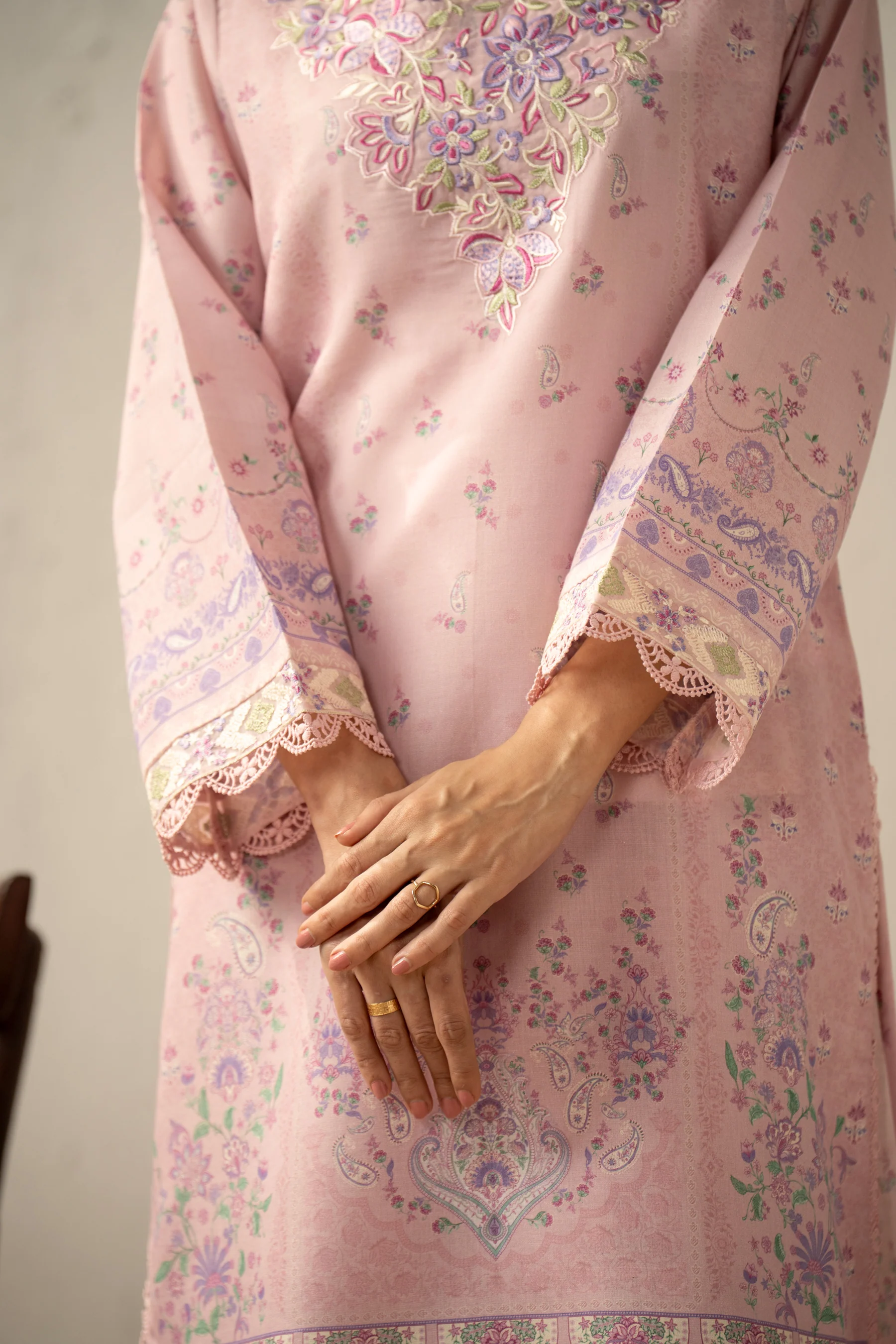 PRINTED EMBROIDERED CAMBRIC ZARI STITCHED SHIRT BOTTOM - Image 6