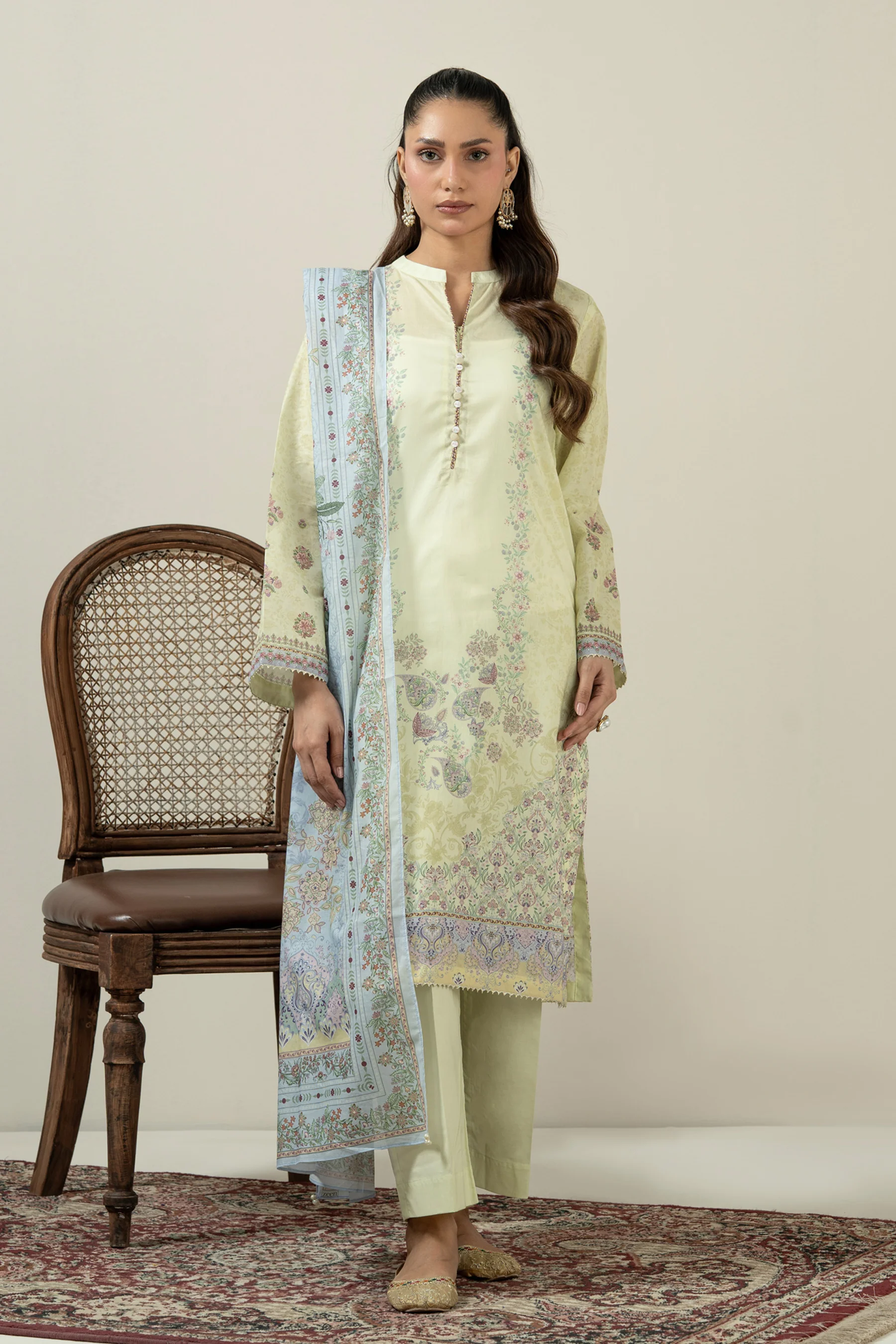 PRINTED LAWN STITCHED 3 PIECE SUIT