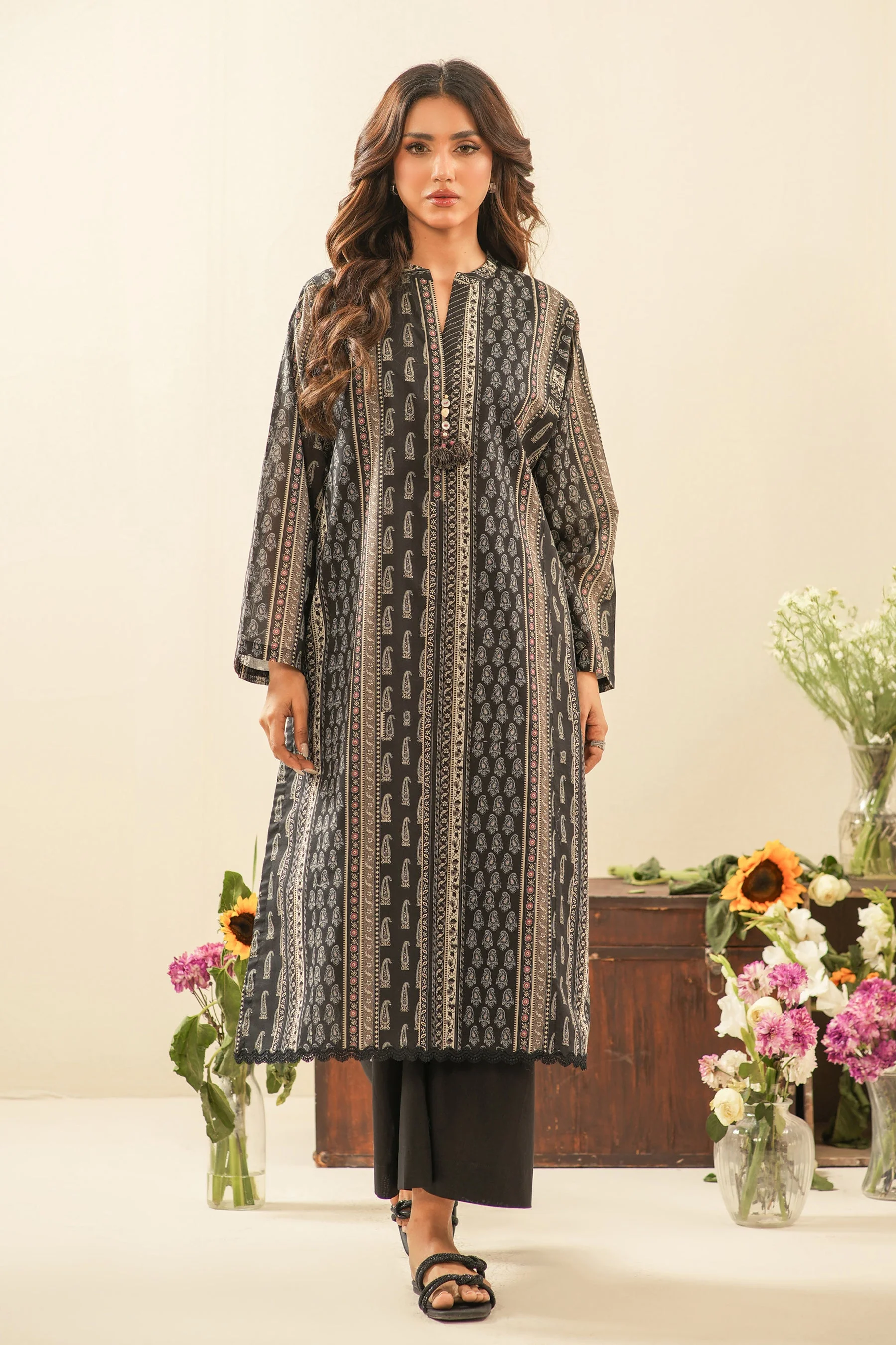PRINTED LAWN UNSTITCHED 3 PIECE SUIT - Image 6