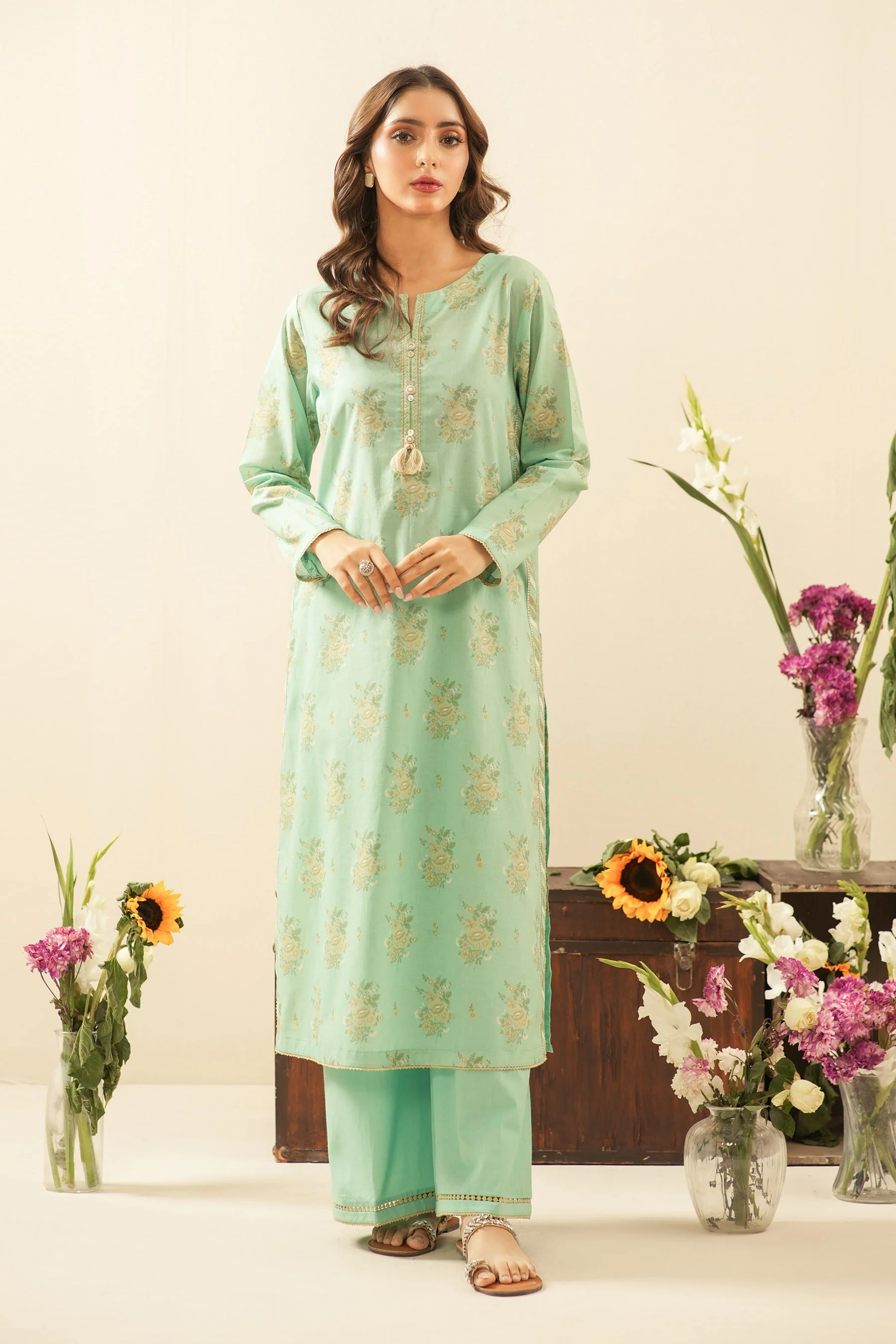 PRINTED LAWN UNSTITCHED 3 PIECE SUIT - Image 5