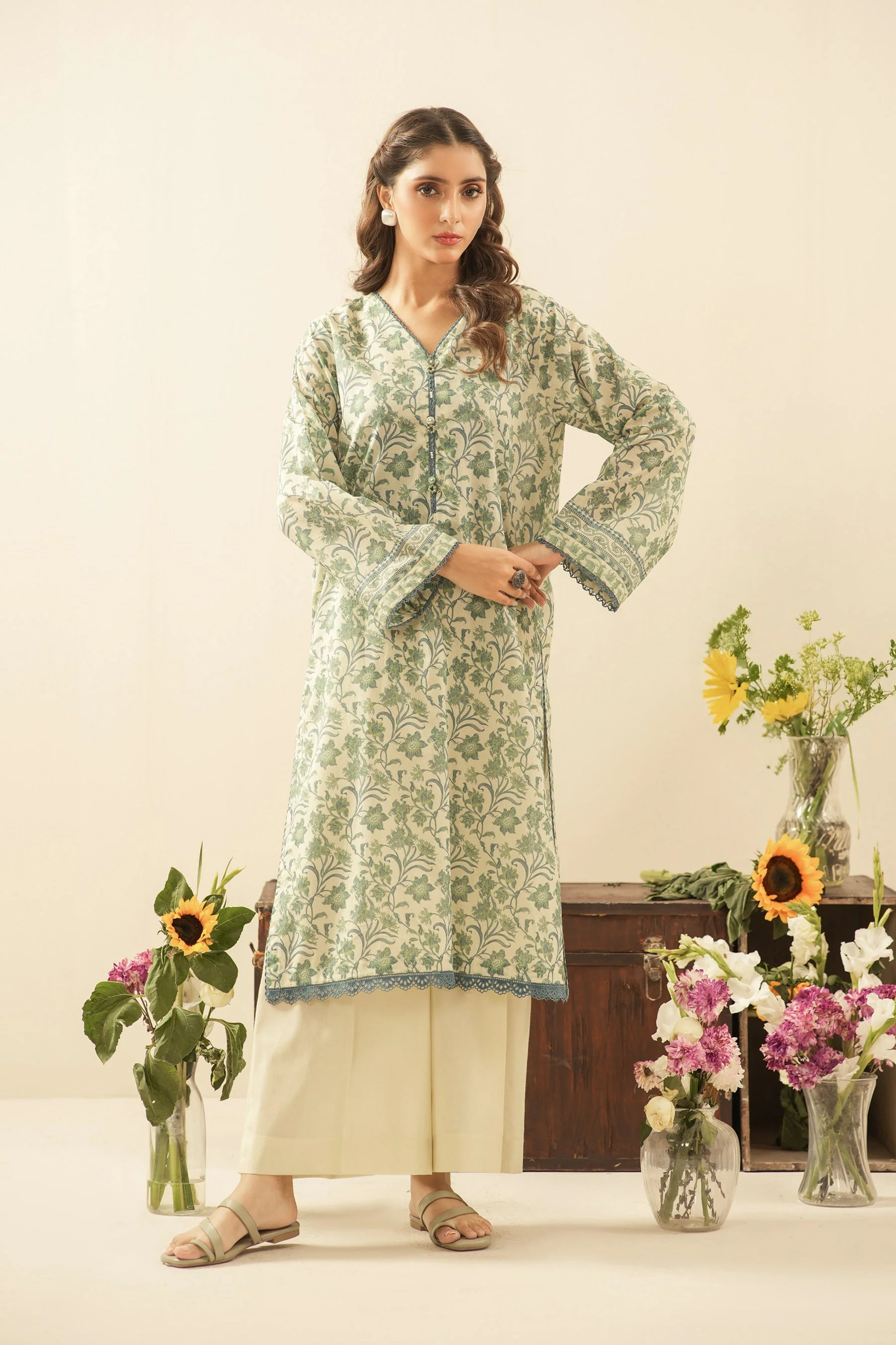 PRINTED LAWN UNSTITCHED 3 PIECE SUIT - Image 8