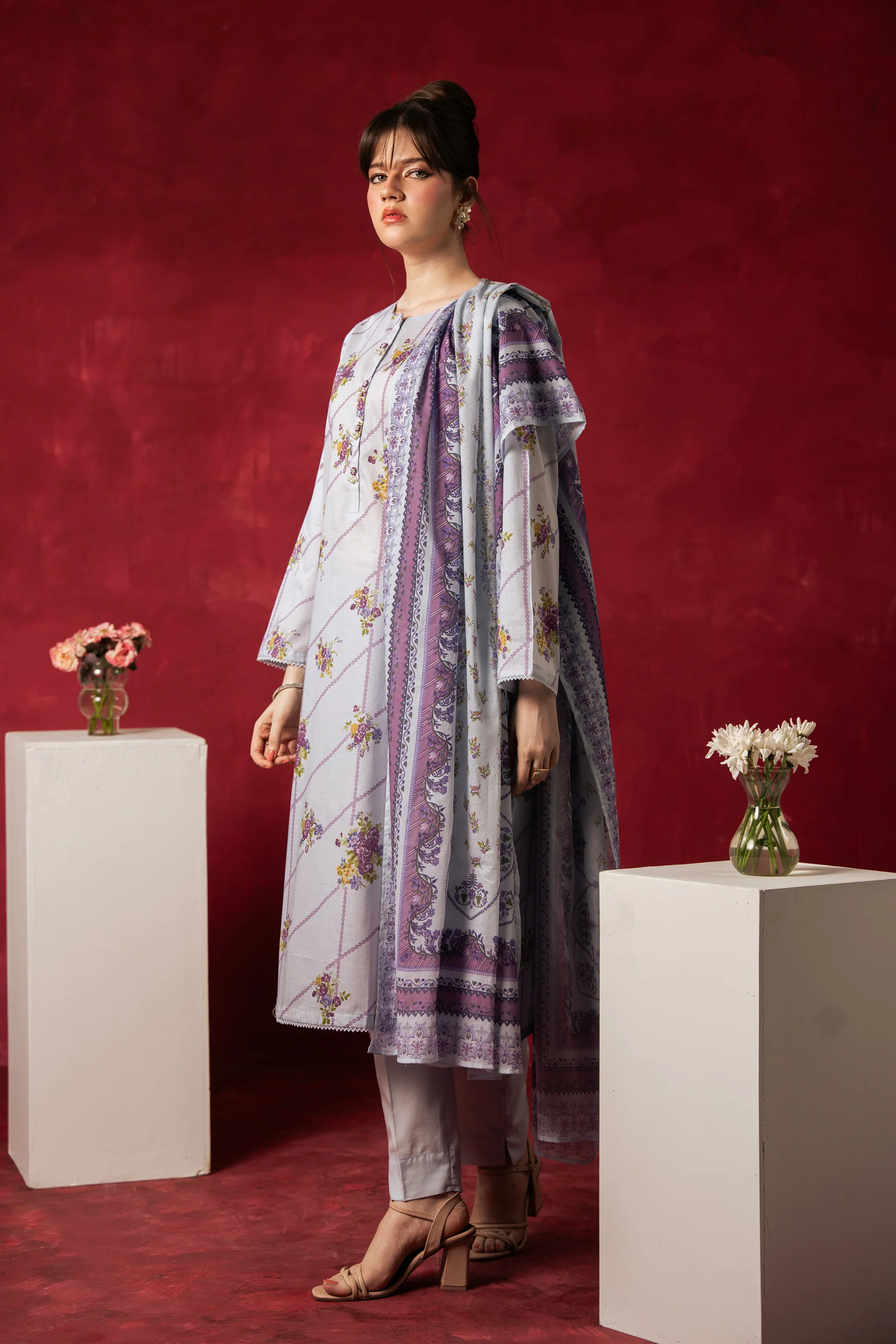 PRINTED LAWN UNSTITCHED 3 PIECE SUIT - Image 6