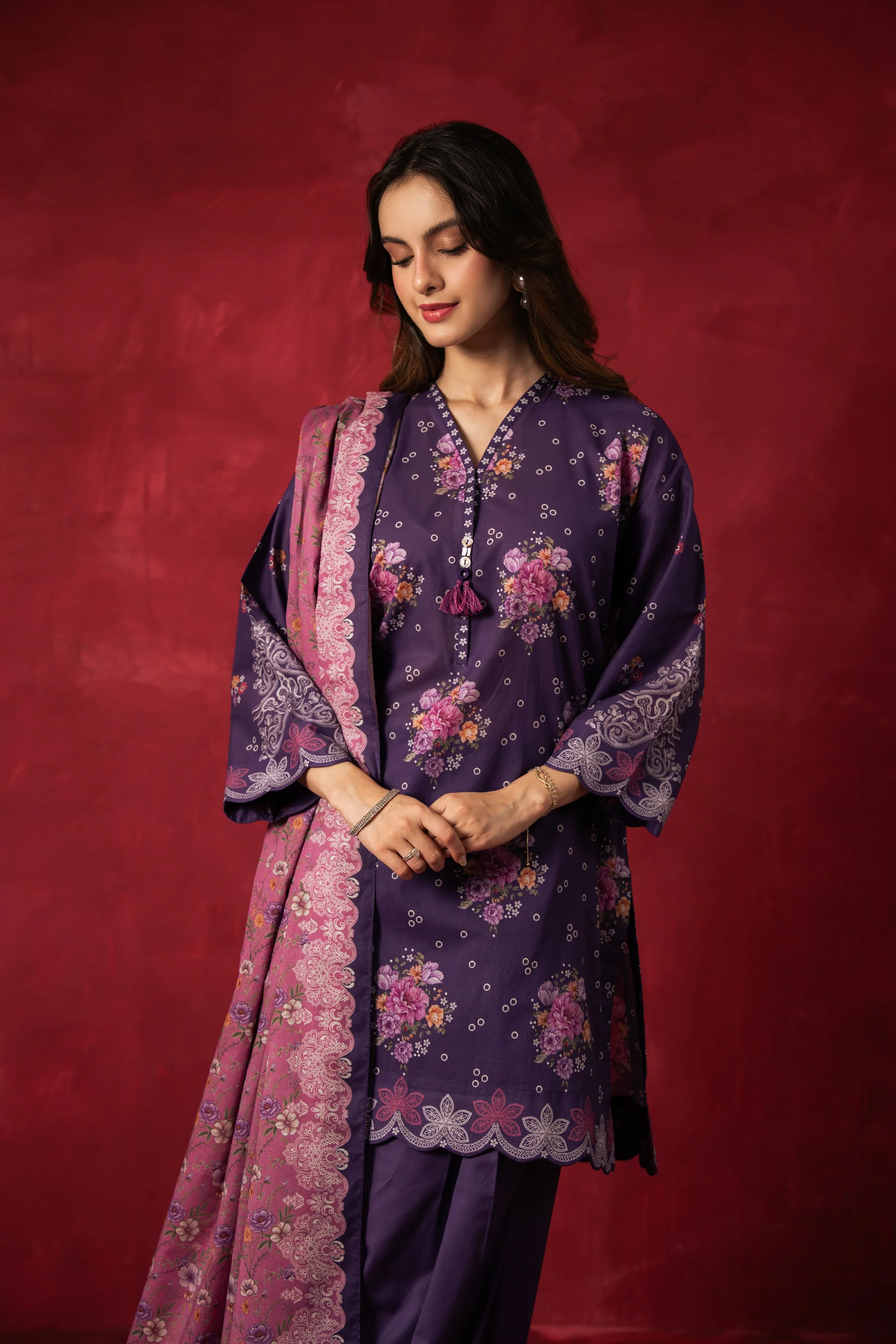 PRINTED LAWN UNSTITCHED 3 PIECE SUIT - Image 6