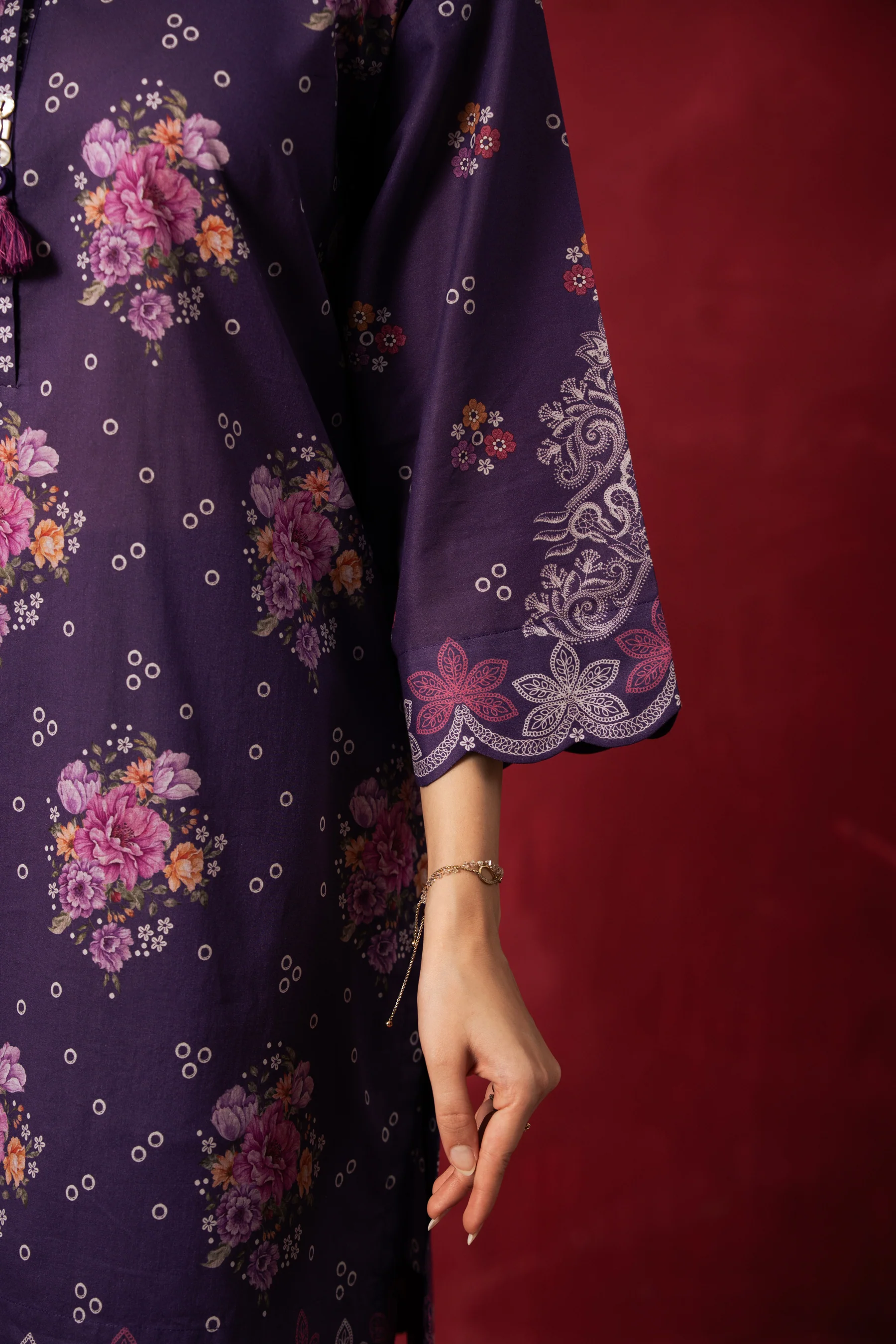 PRINTED LAWN UNSTITCHED 3 PIECE SUIT - Image 7