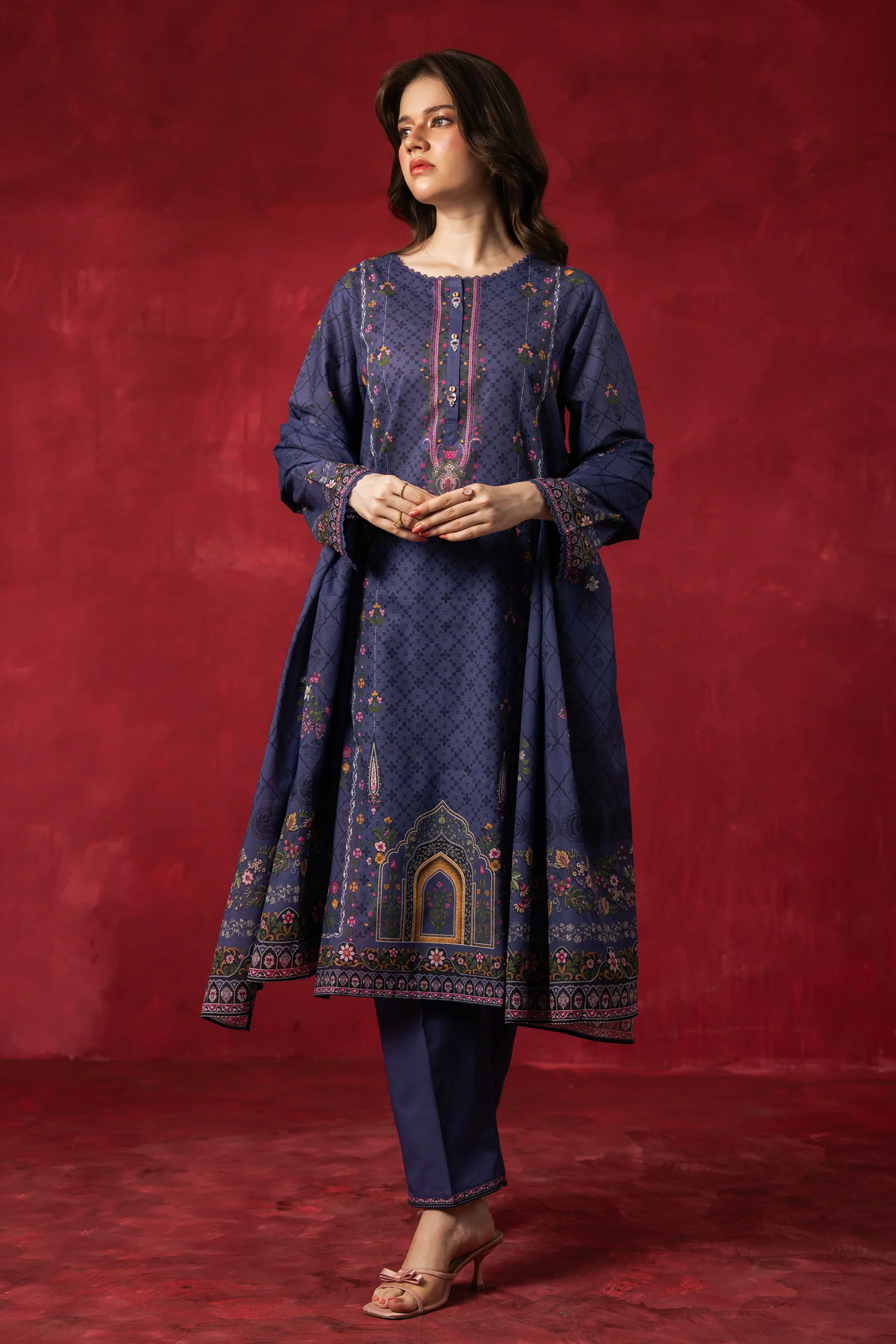 PRINTED LAWN UNSTITCHED 3 PIECE SUIT - Image 6