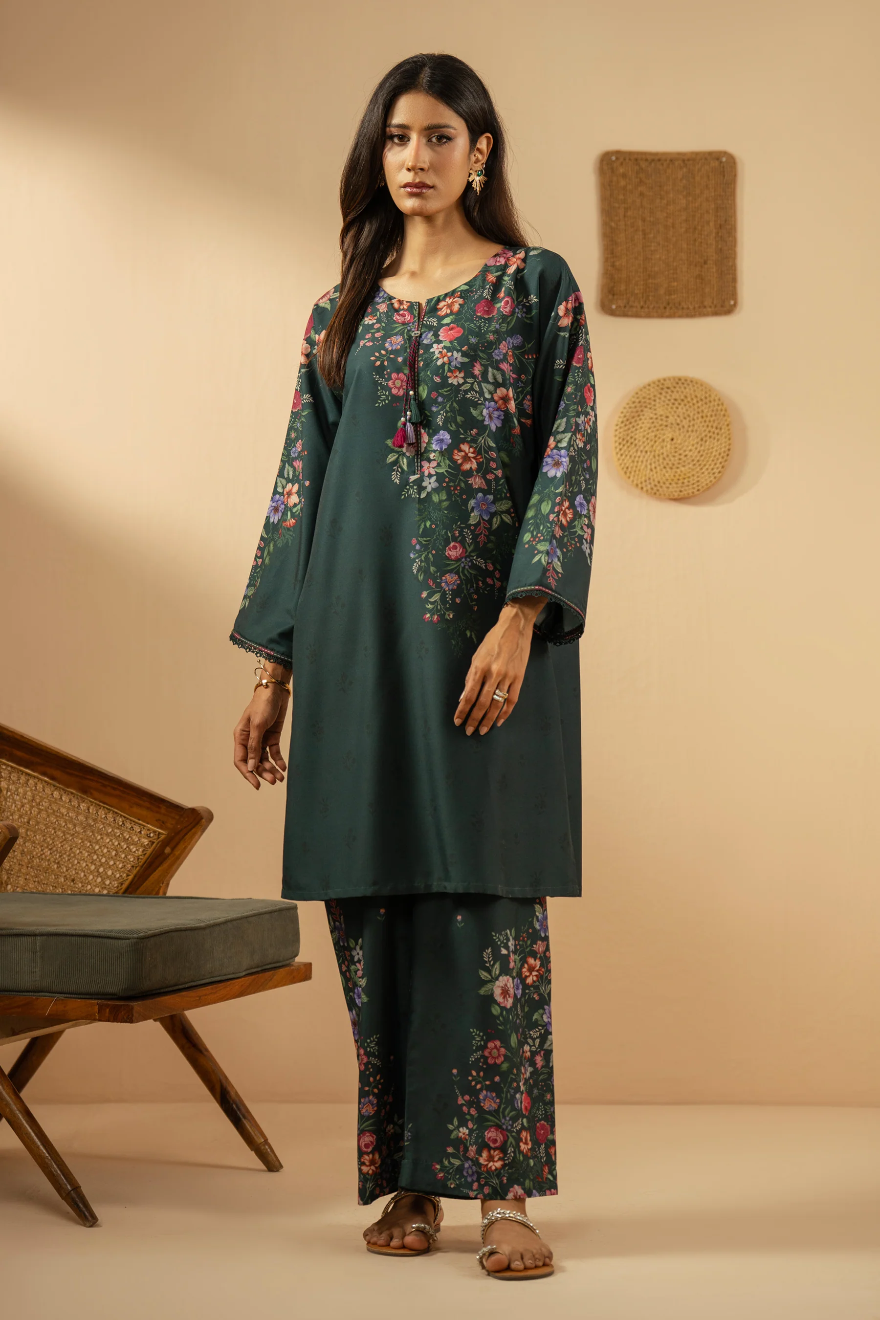PRINTED POLY CAMBRIC STITCHED 2 PIECE SUIT - Image 5