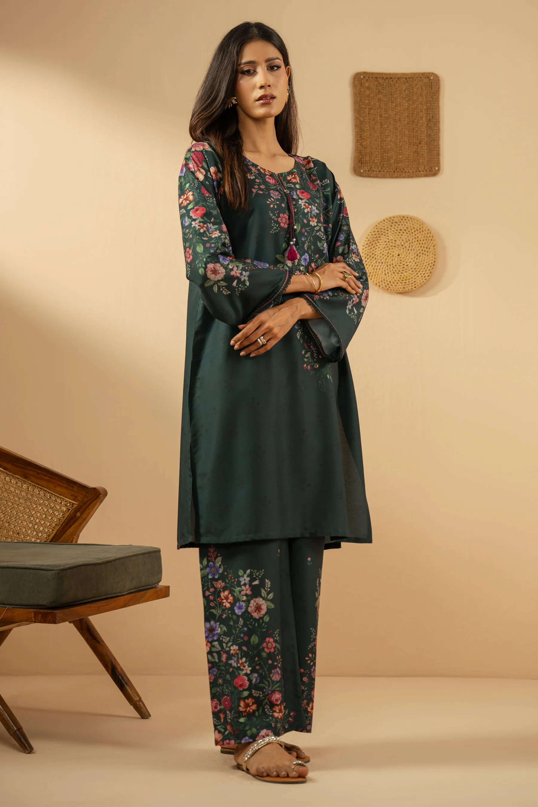 PRINTED POLY CAMBRIC STITCHED 2 PIECE SUIT - Image 6