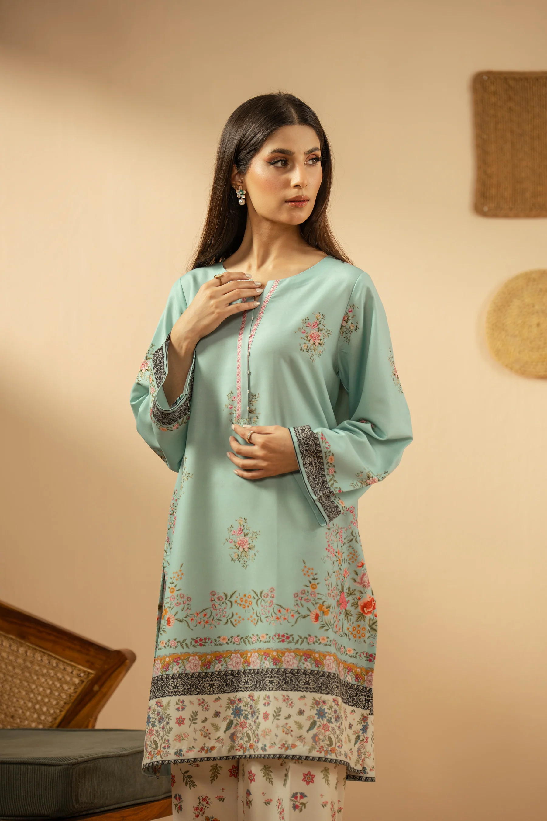 PRINTED POLY CAMBRIC STITCHED 2 PIECE SUIT - Image 3