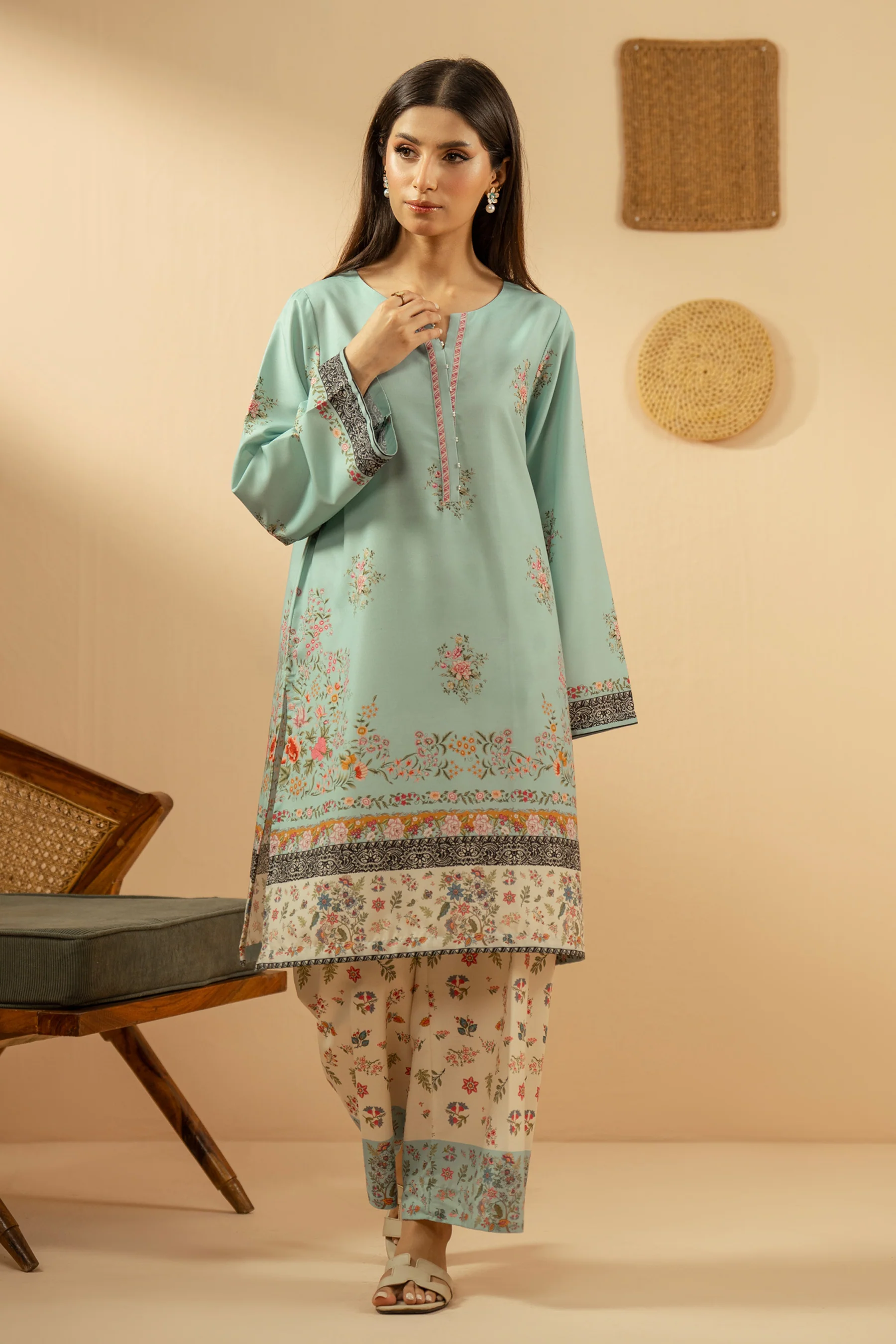 PRINTED POLY CAMBRIC STITCHED 2 PIECE SUIT - Image 7