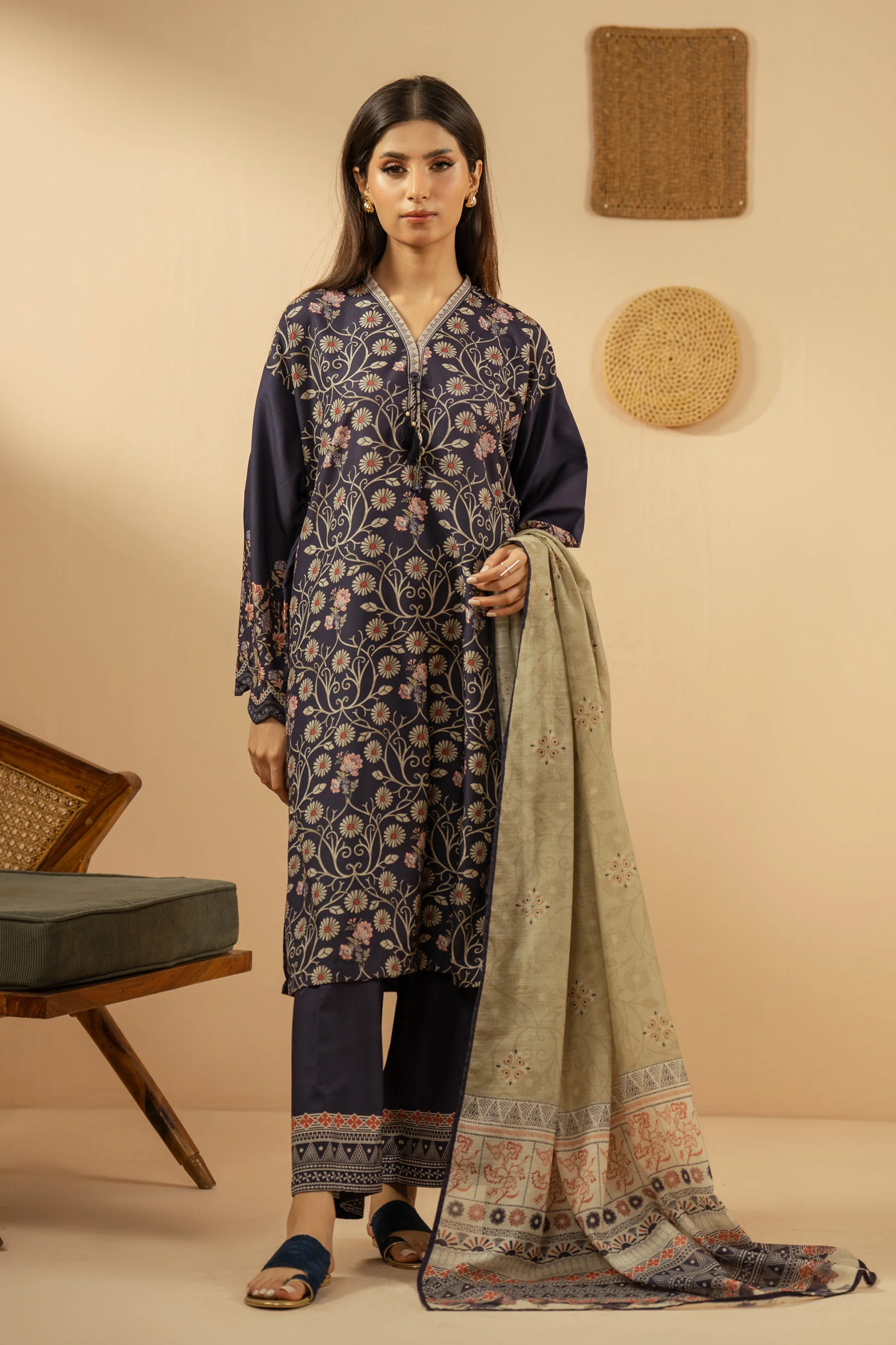 PRINTED POLY CAMBRIC STITCHED 3 PIECE SUIT - Image 2