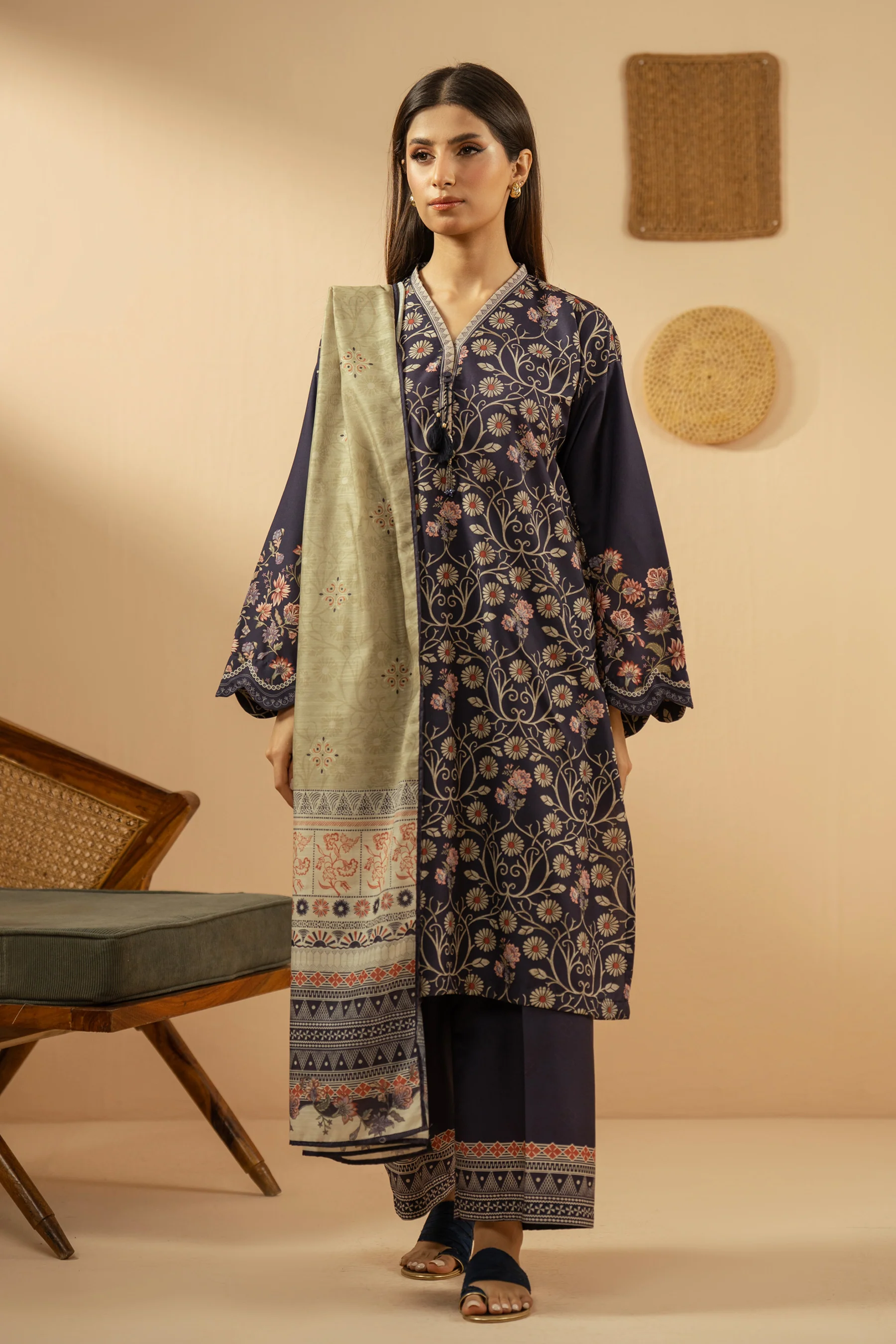 PRINTED POLY CAMBRIC STITCHED 3 PIECE SUIT - Image 5