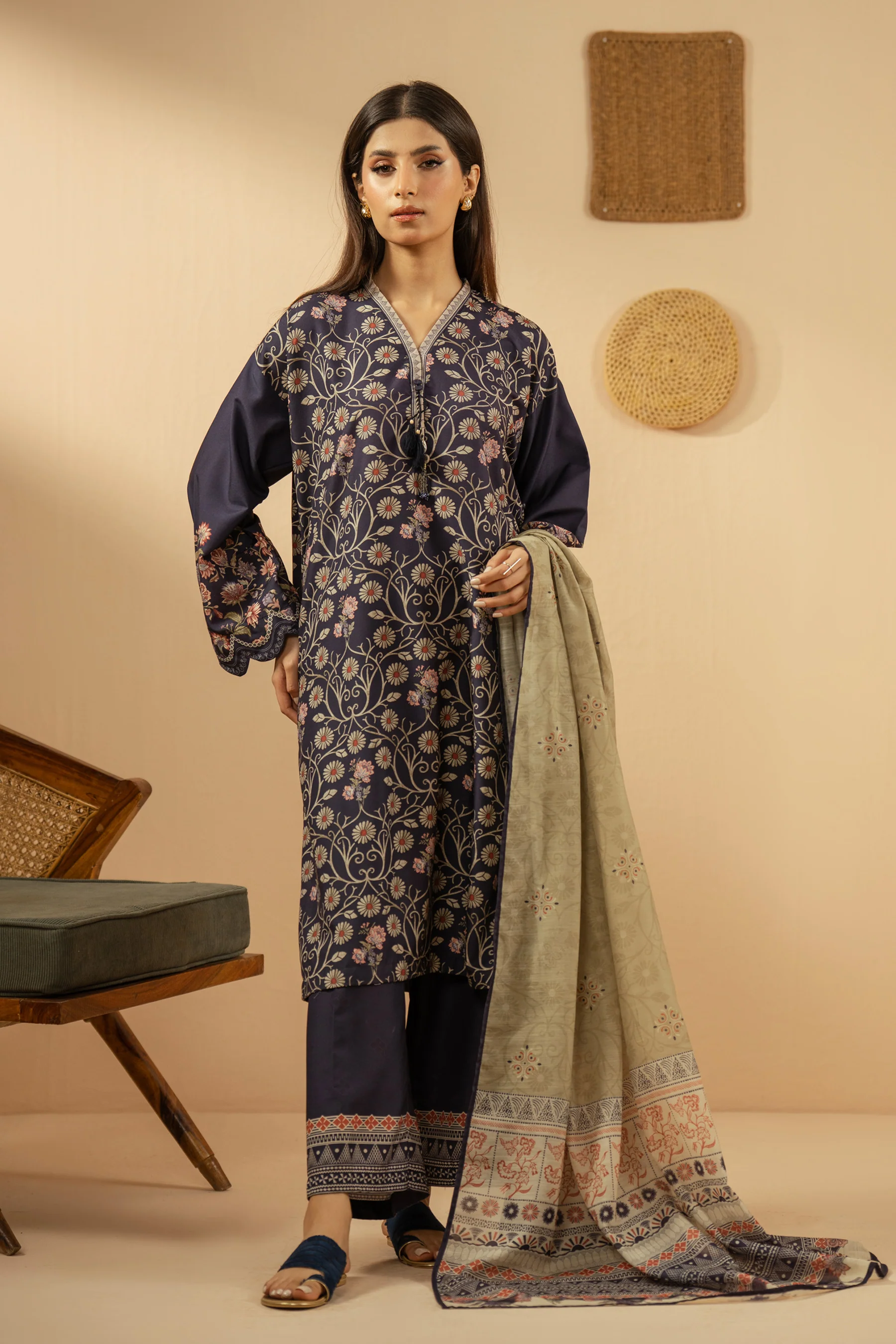 PRINTED POLY CAMBRIC STITCHED 3 PIECE SUIT - Image 6