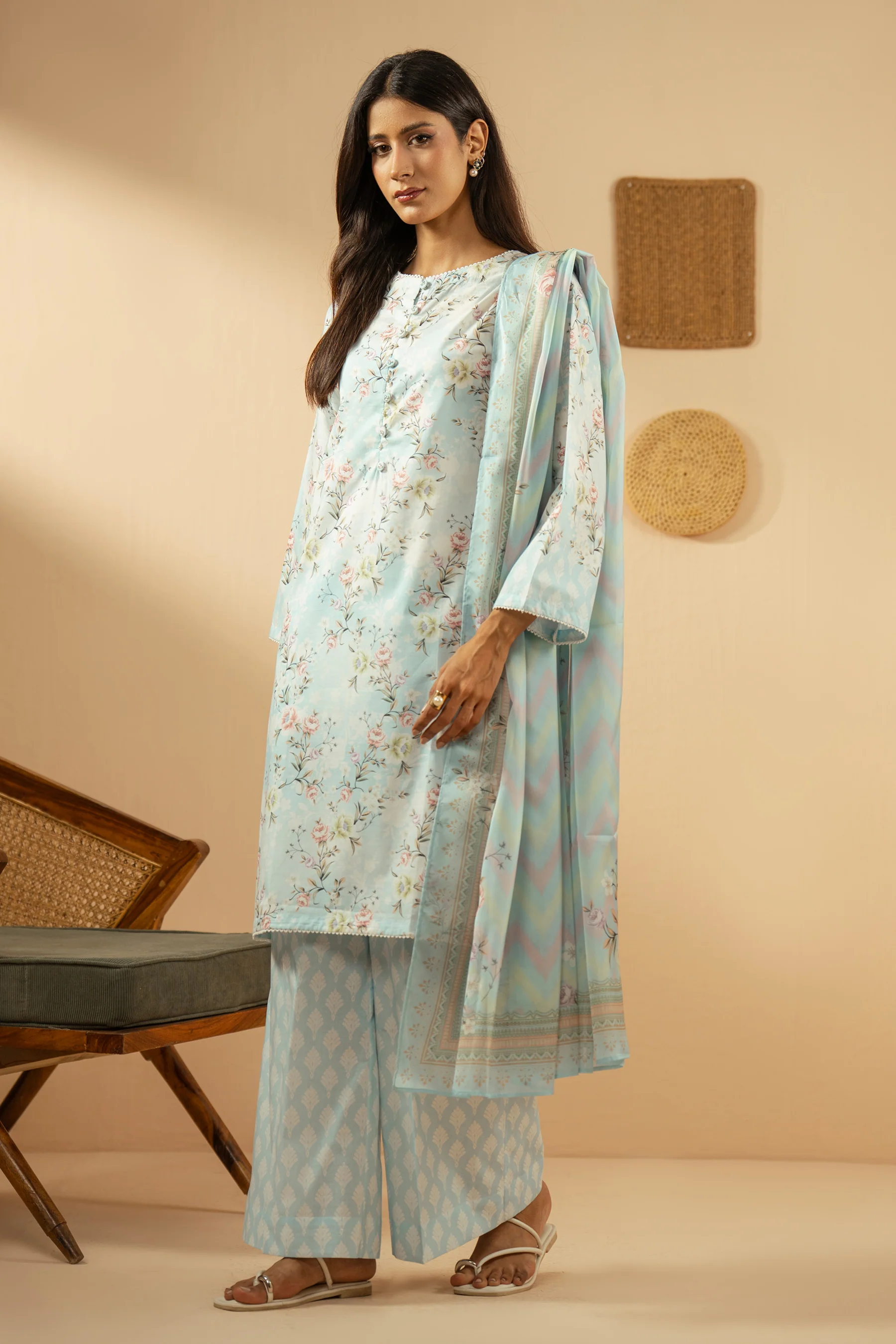 PRINTED SLUB LAWN STITCHED 3 PIECE SUIT