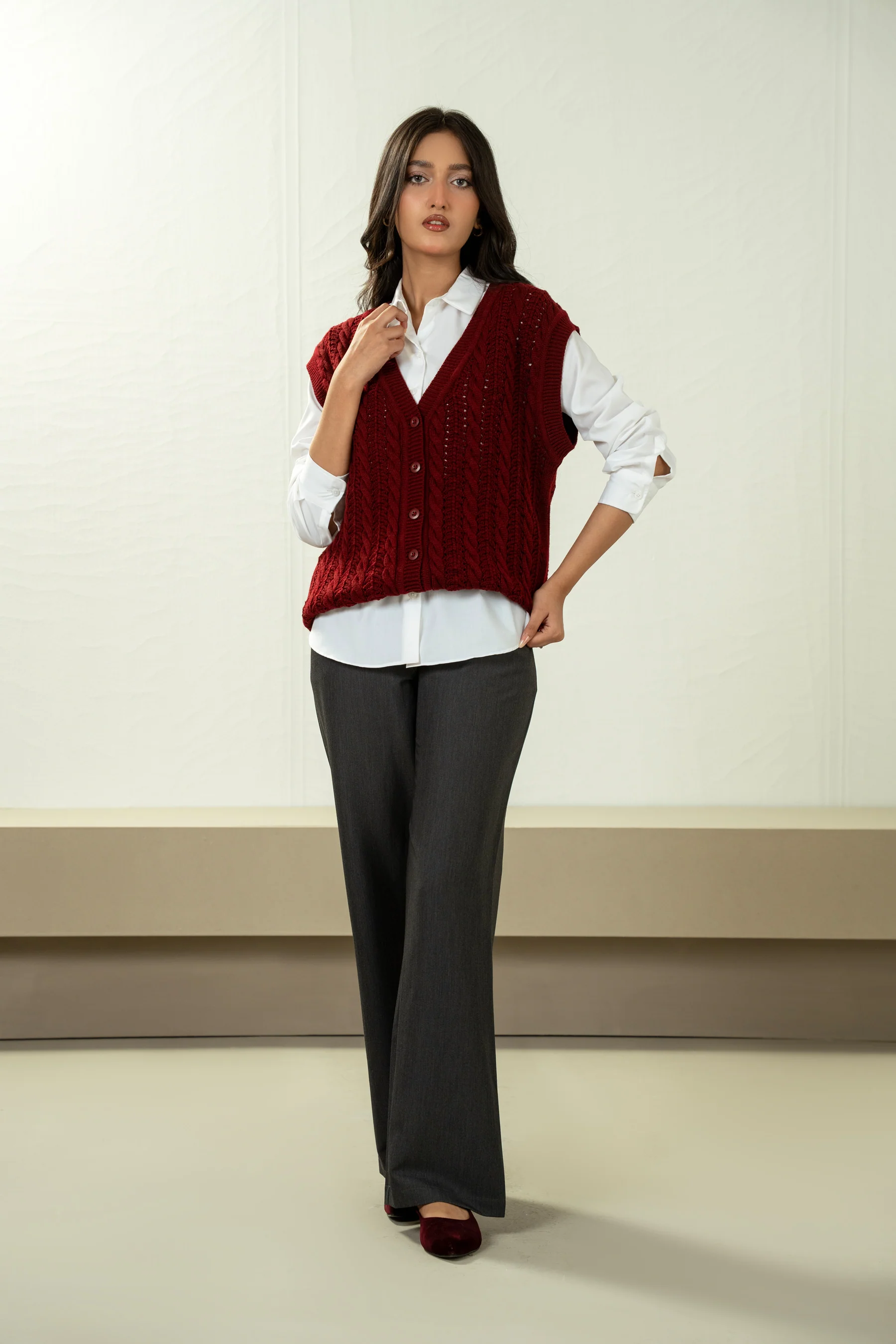 STYLIZED BUTTON DOWN CARDIGAN - Image 4