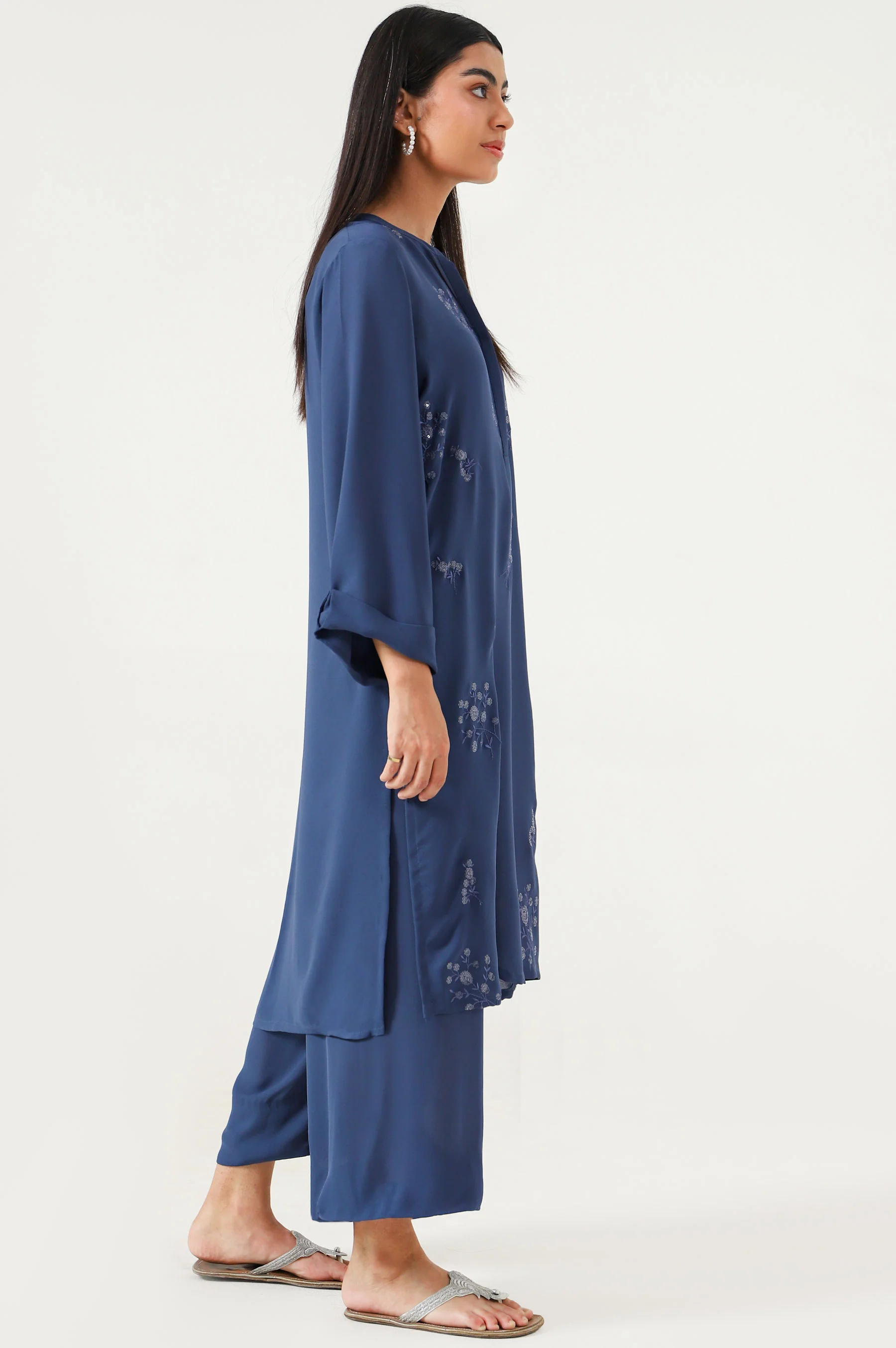 Stitched 2 Piece Embroidered Crepe Suit - Image 3