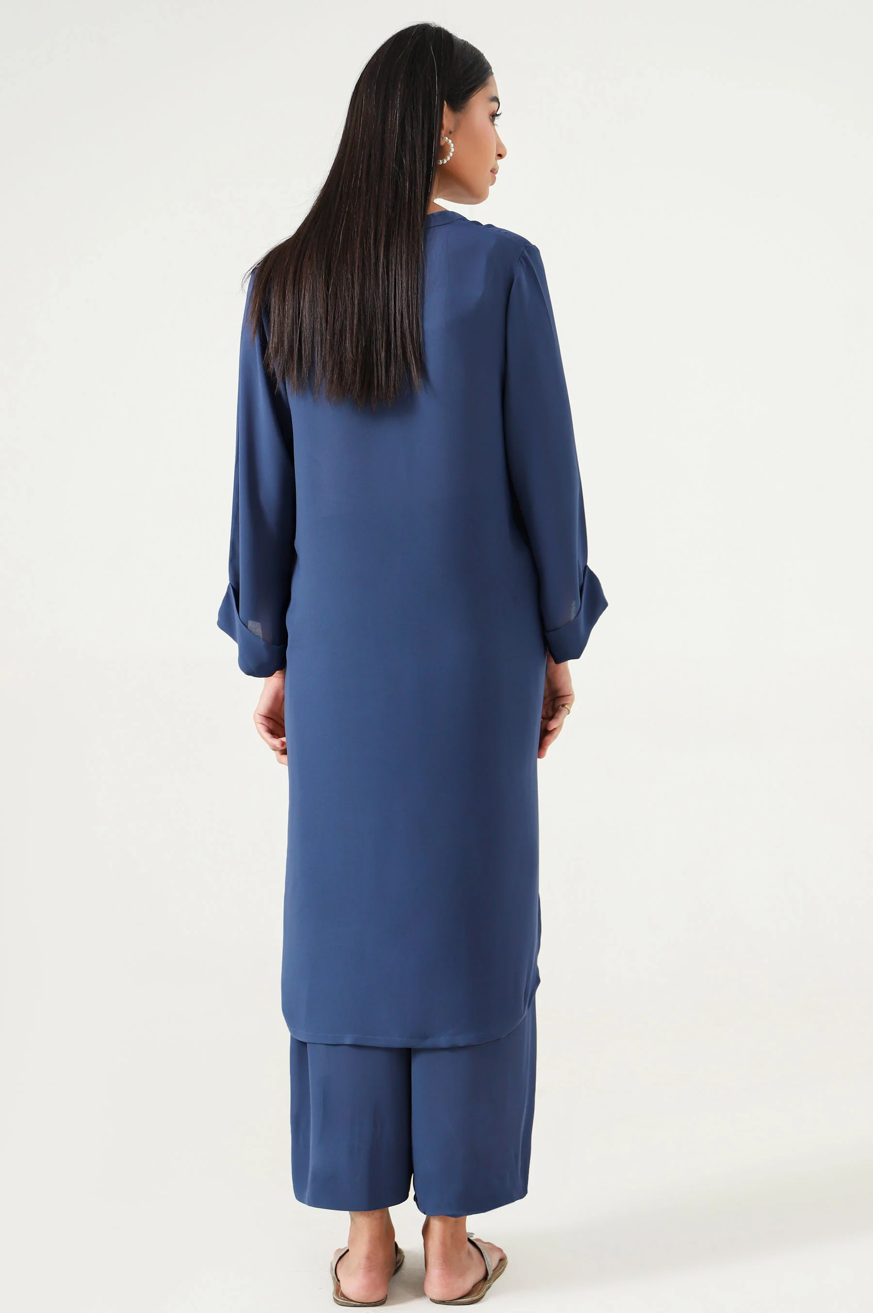 Stitched 2 Piece Embroidered Crepe Suit - Image 5