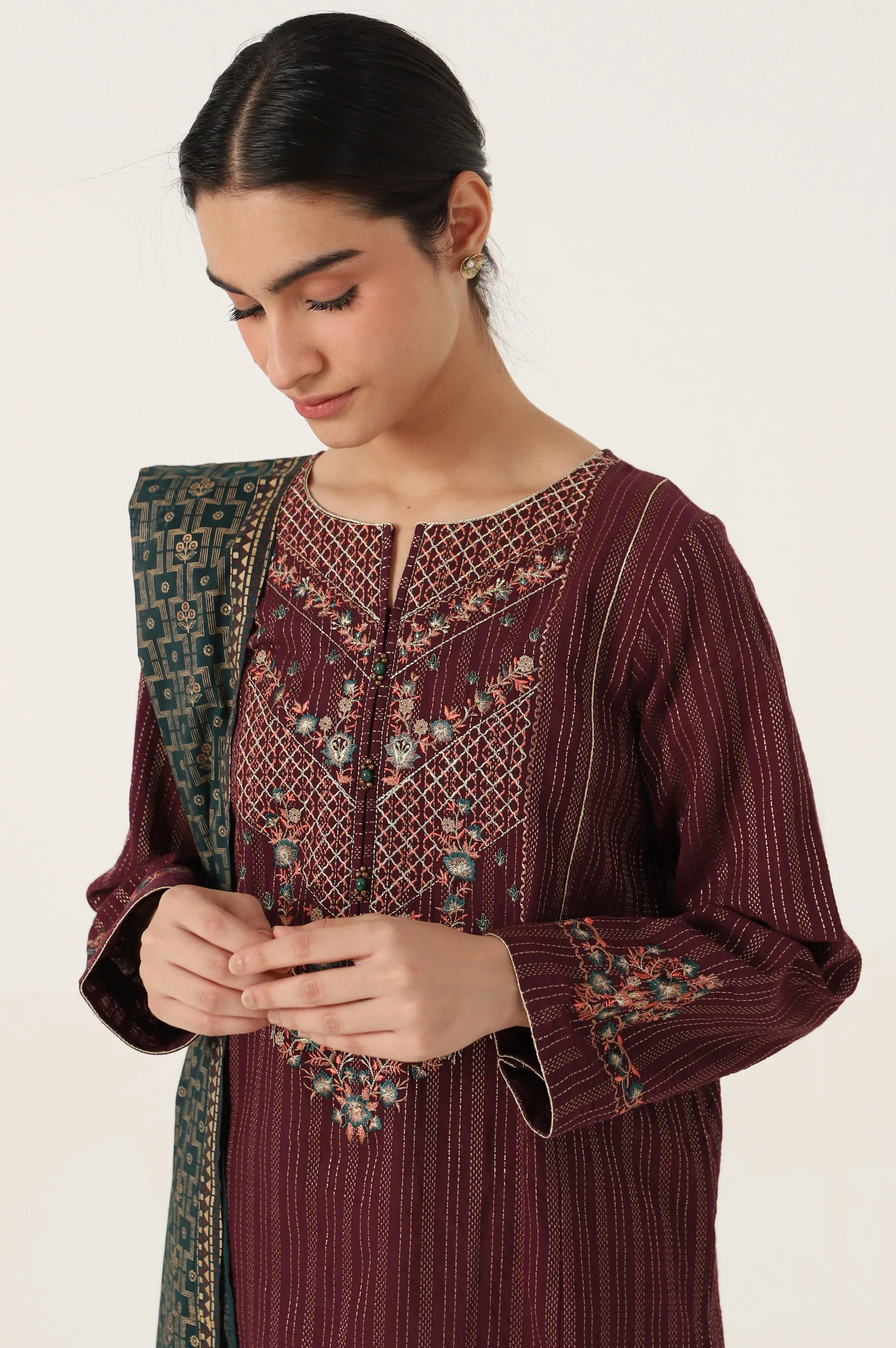 Stitched 2 Piece Embroideredm Zari Line & Screen Print Dupatta - Image 4