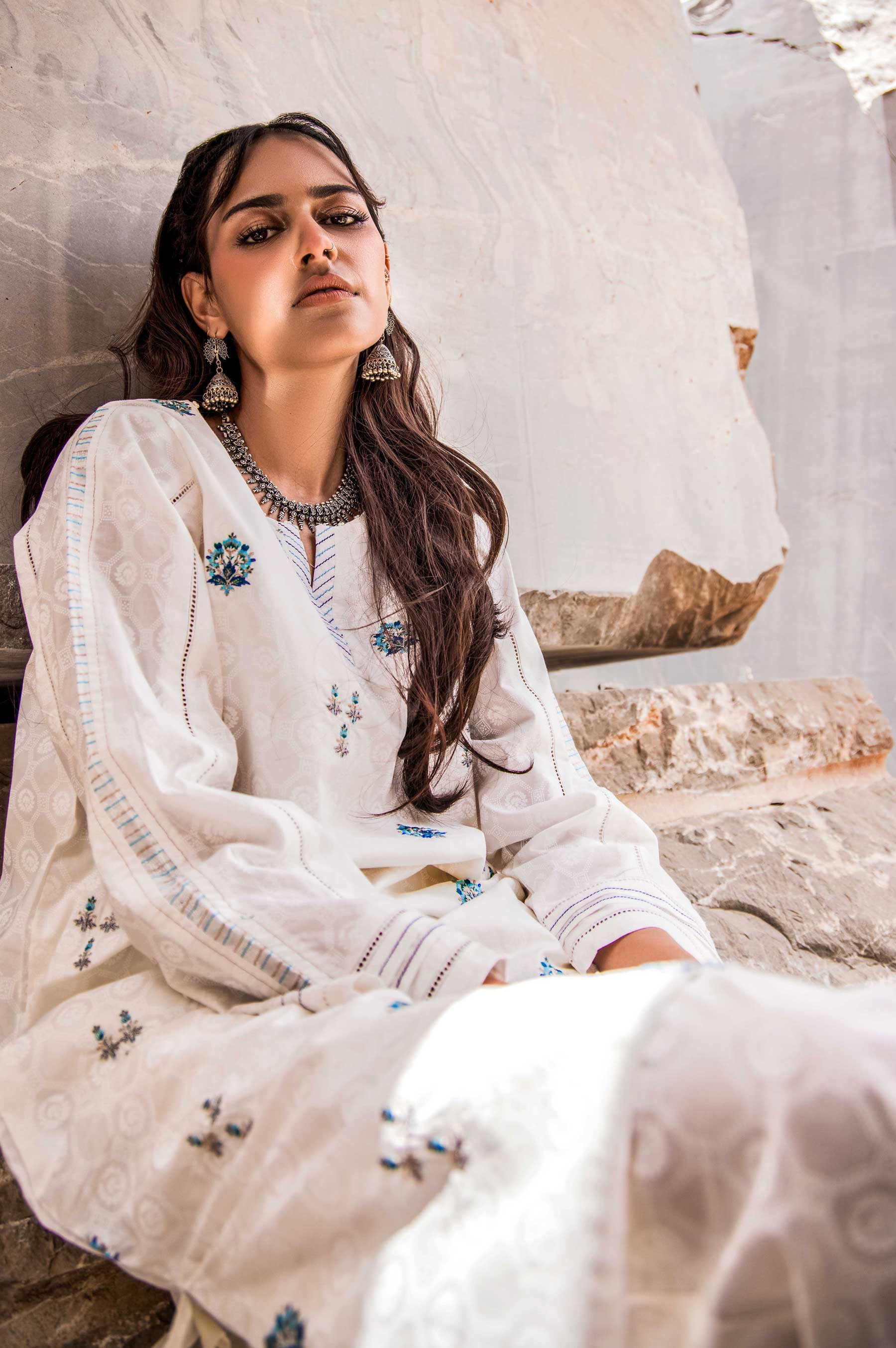 Stitched 1 Piece Embroidered Cambric Shirt - Image 3