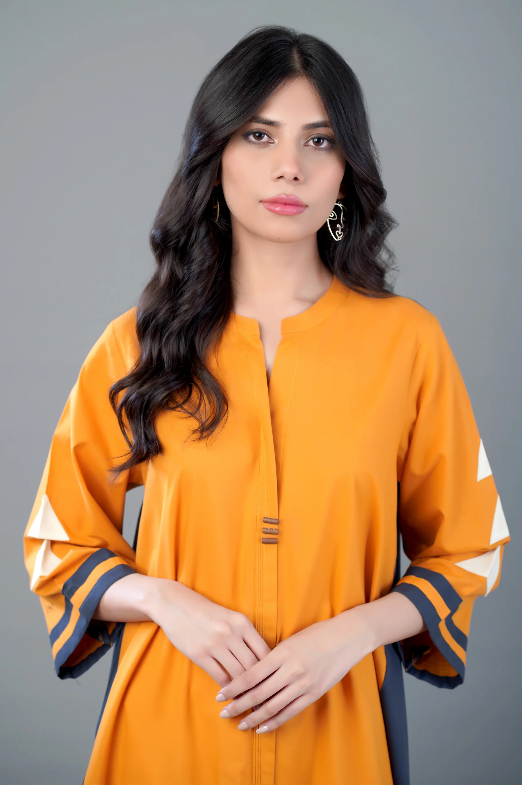 Stitched 1 Piece Cambric Shirt - Image 3