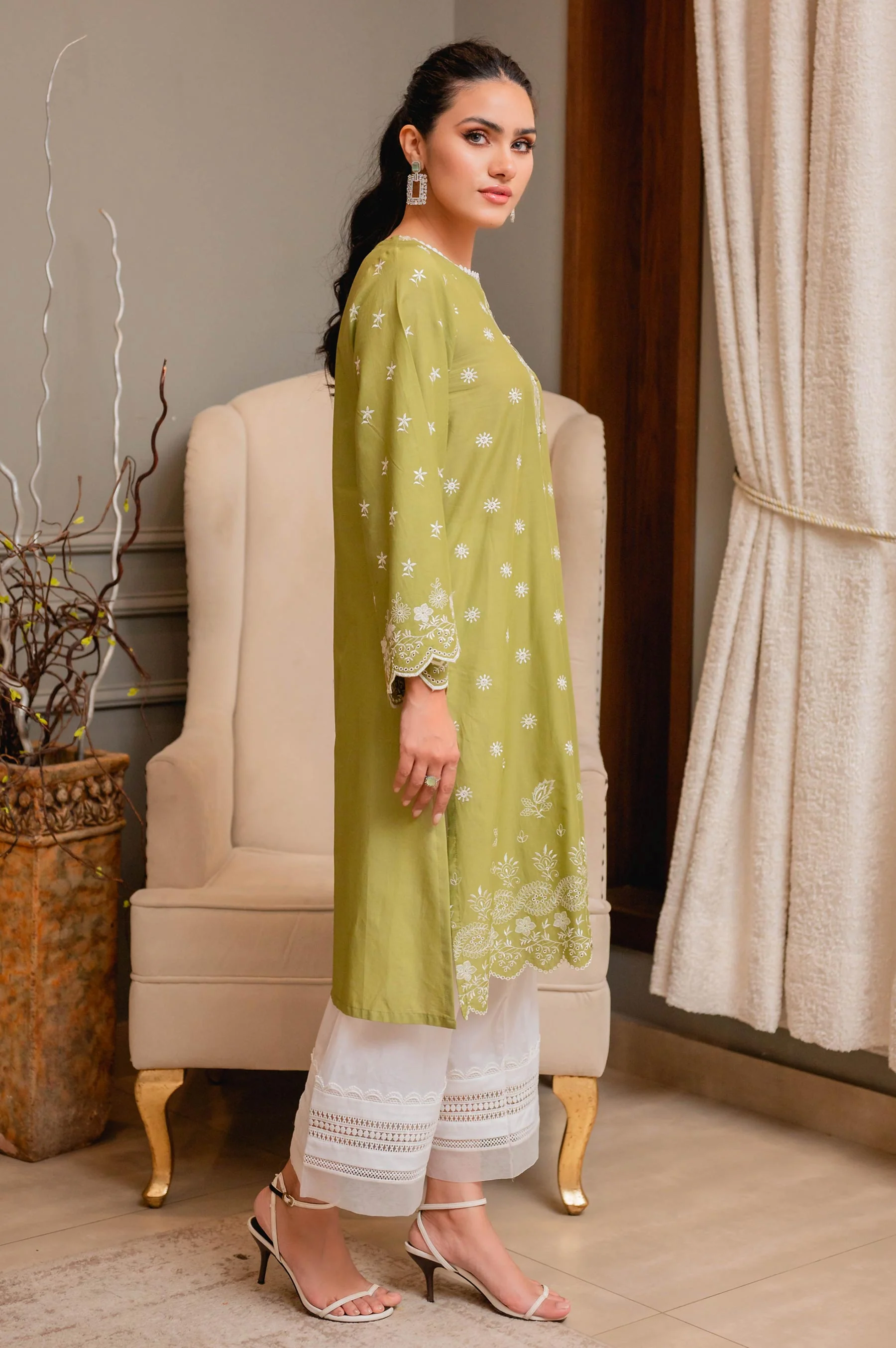 Stitched 1 Piece Chikankari Lawn Shirt - Image 4